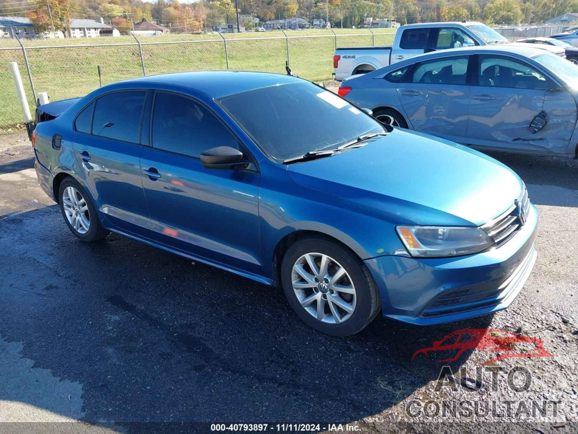 VOLKSWAGEN JETTA 2015 - 3VW2K7AJ8FM240239