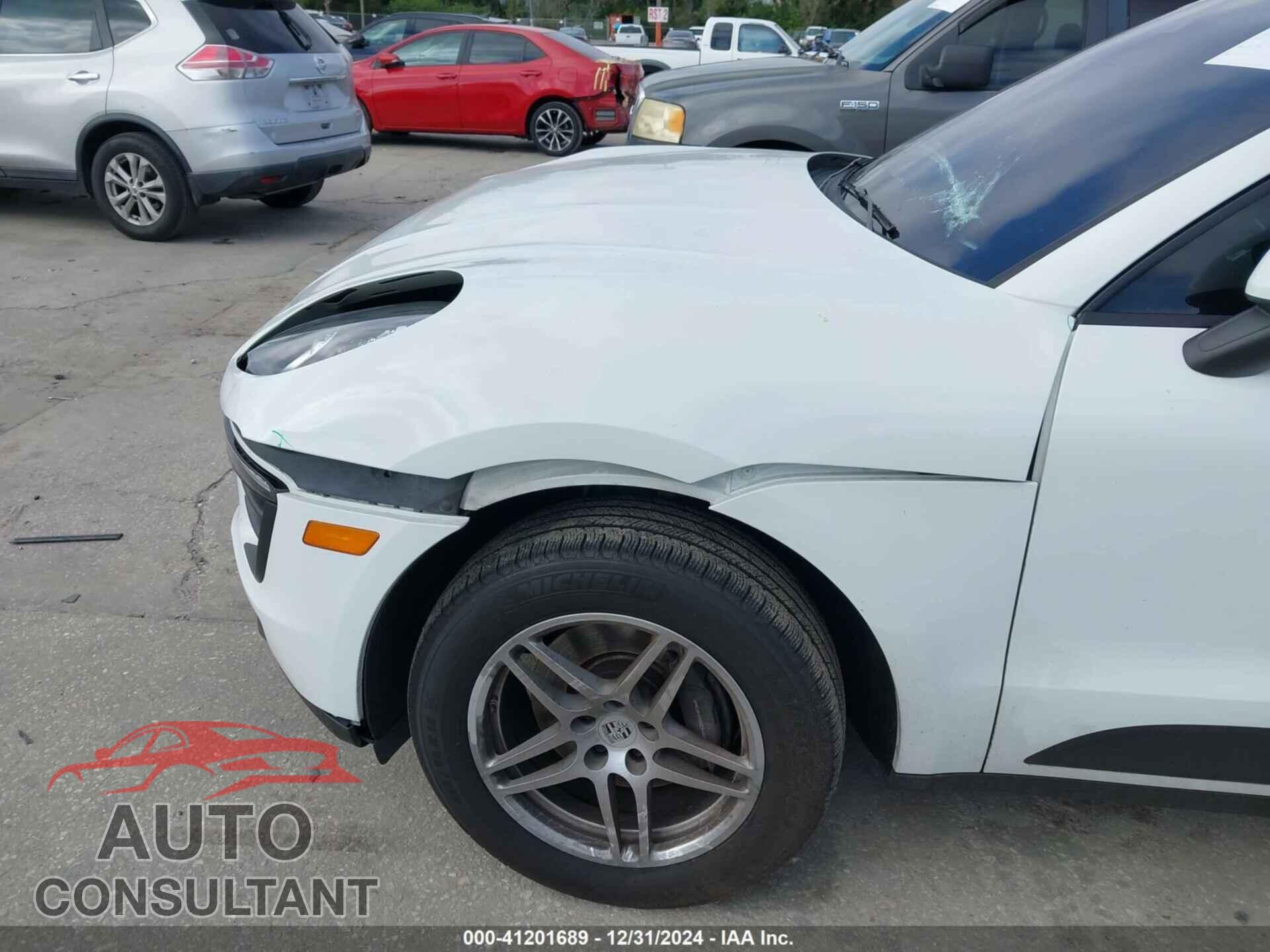 PORSCHE MACAN 2018 - WP1AA2A55JLB04313