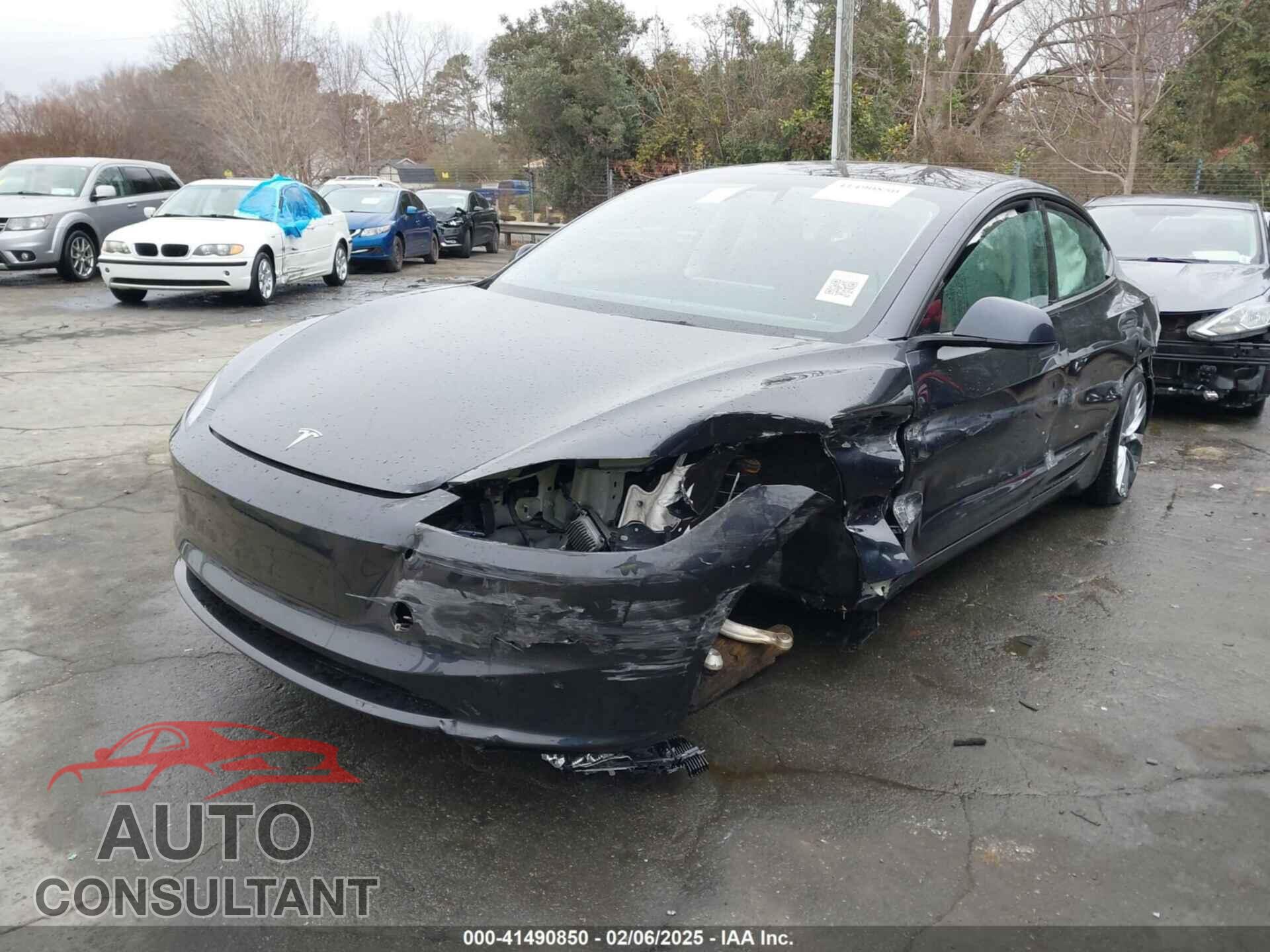 TESLA MODEL 3 2024 - 5YJ3E1EAXRF853199