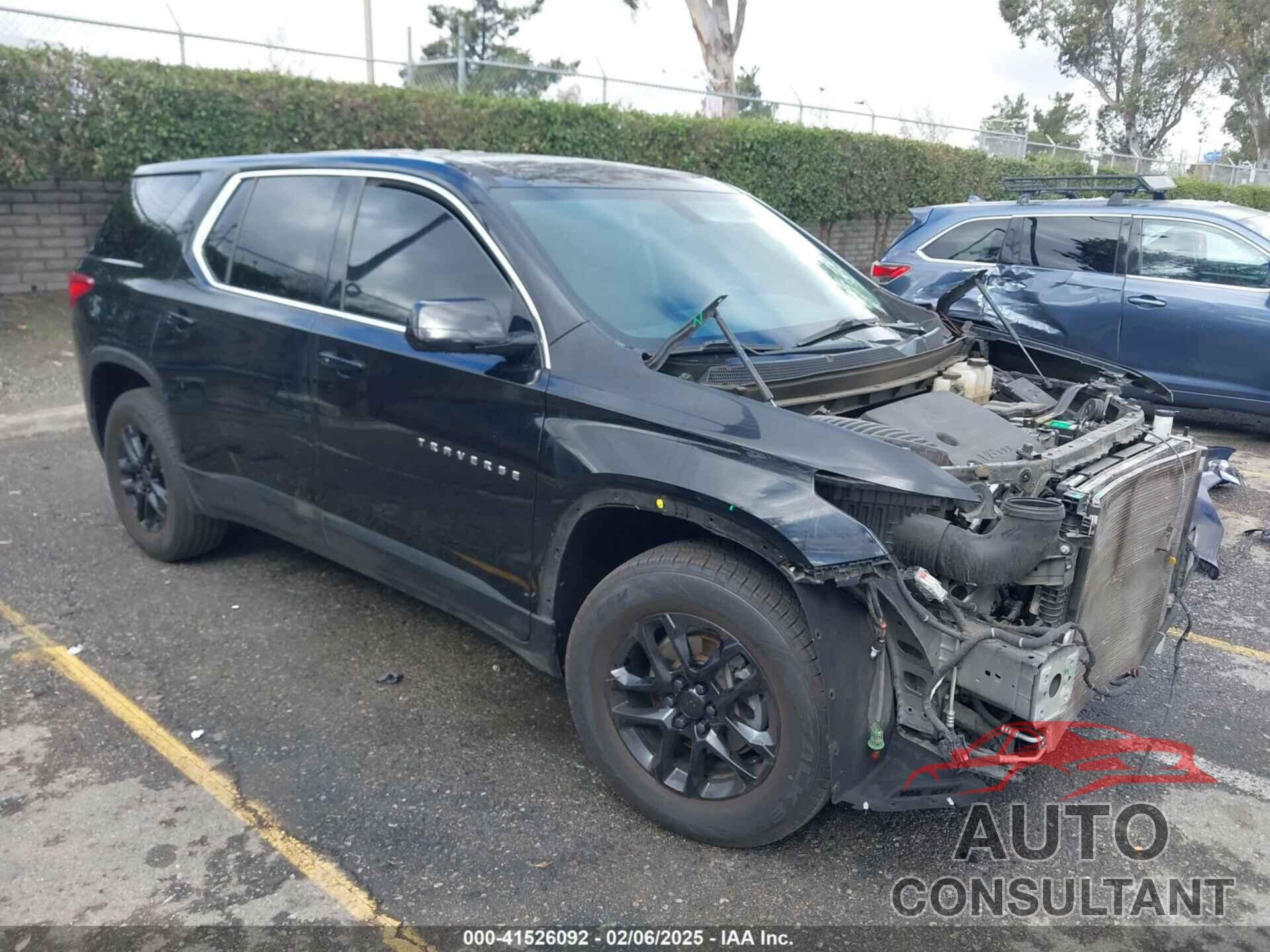 CHEVROLET TRAVERSE 2019 - 1GNERFKW2KJ204786