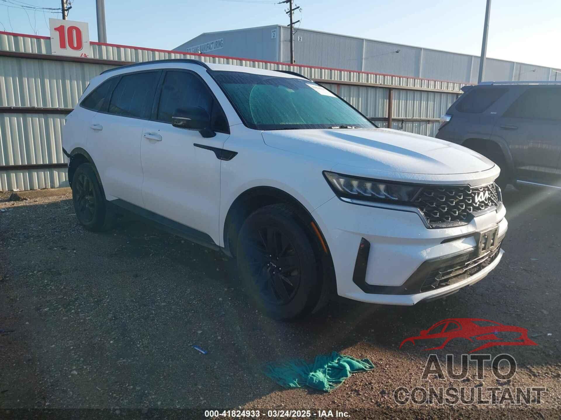 KIA SORENTO 2022 - 5XYRL4LC5NG133480