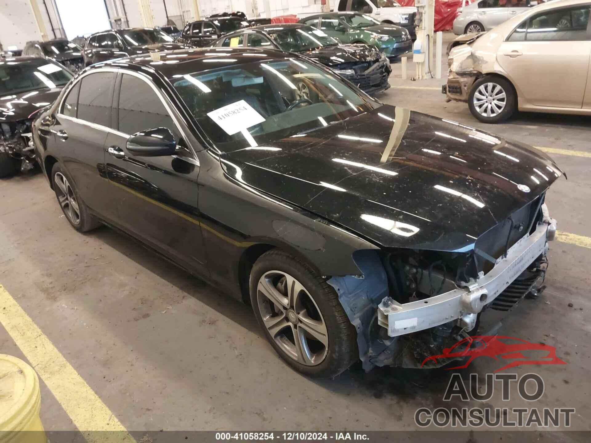 MERCEDES-BENZ E 300 2017 - WDDZF4JB2HA068583