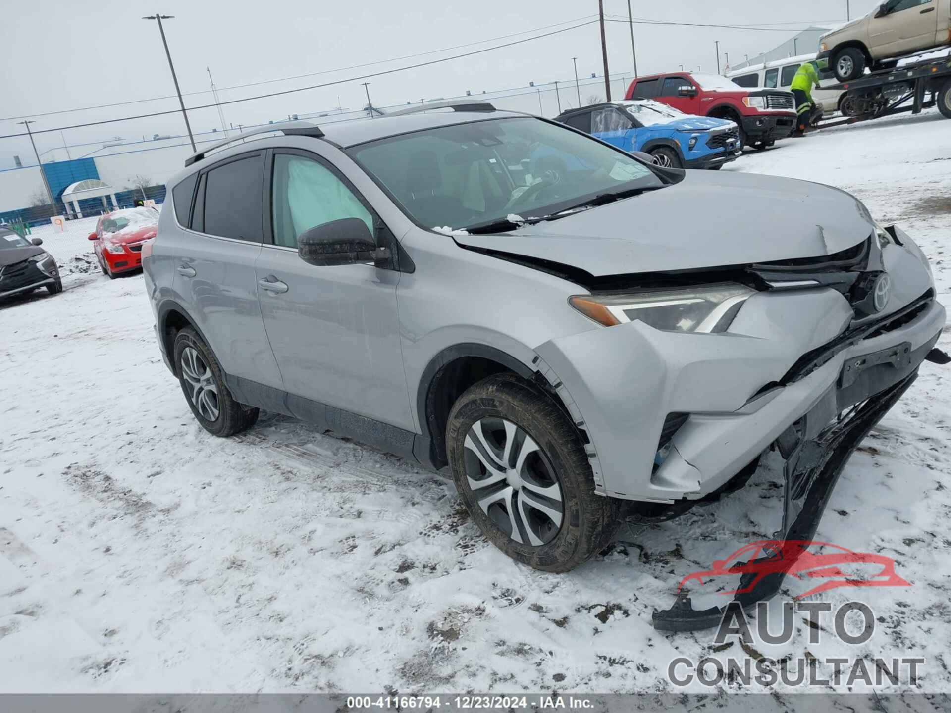 TOYOTA RAV4 2017 - 2T3BFREV4HW659433