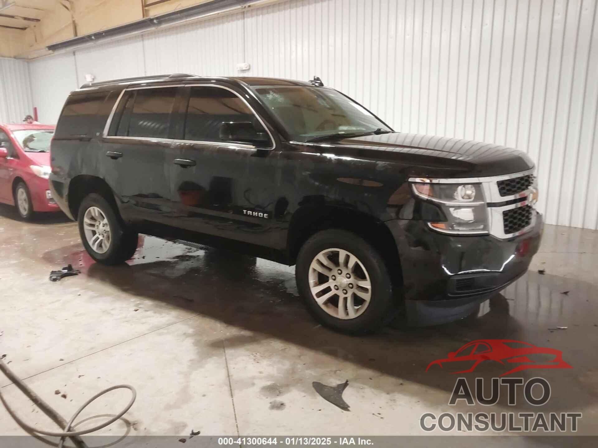 CHEVROLET TAHOE 2017 - 1GNSKBKC6HR299126
