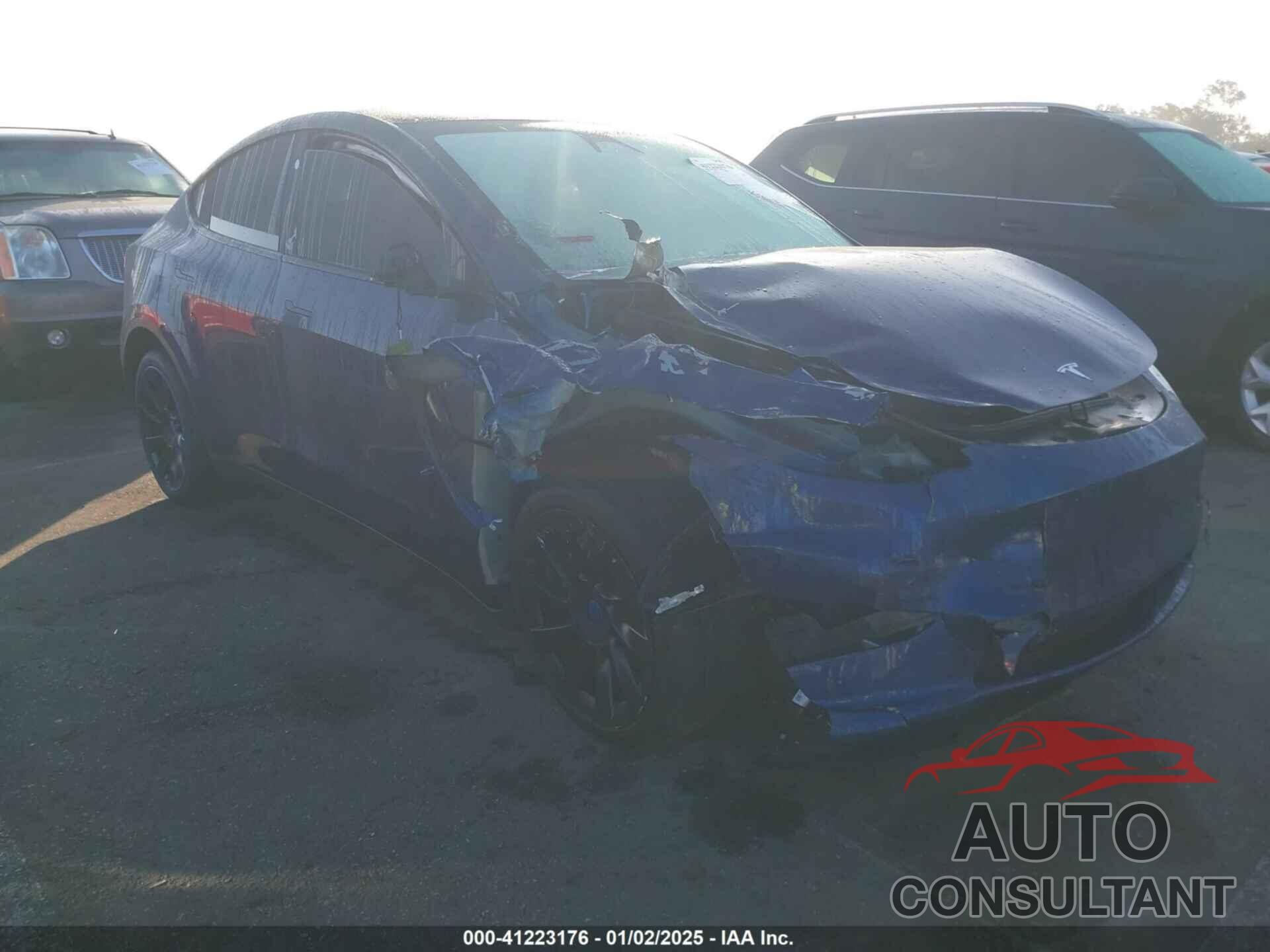 TESLA MODEL Y 2023 - 7SAYGDEE6PA187217