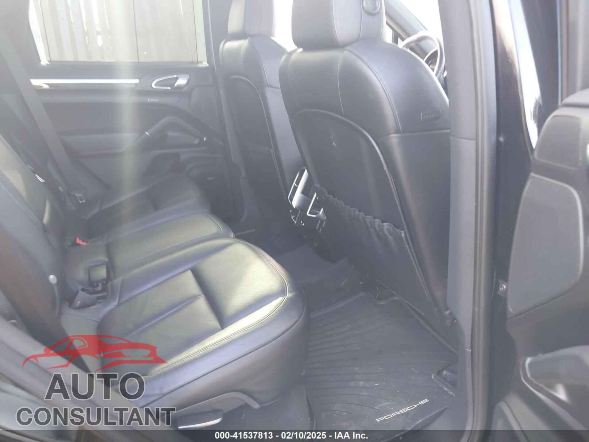 PORSCHE CAYENNE 2012 - WP1AA2A20CLA08470