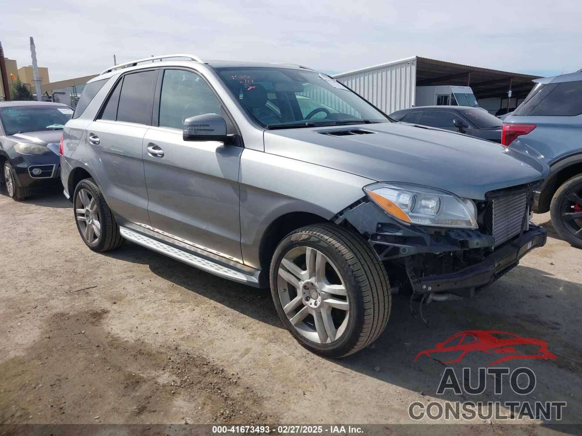 MERCEDES-BENZ ML 250 BLUETEC 2015 - 4JGDA0EB8FA586213