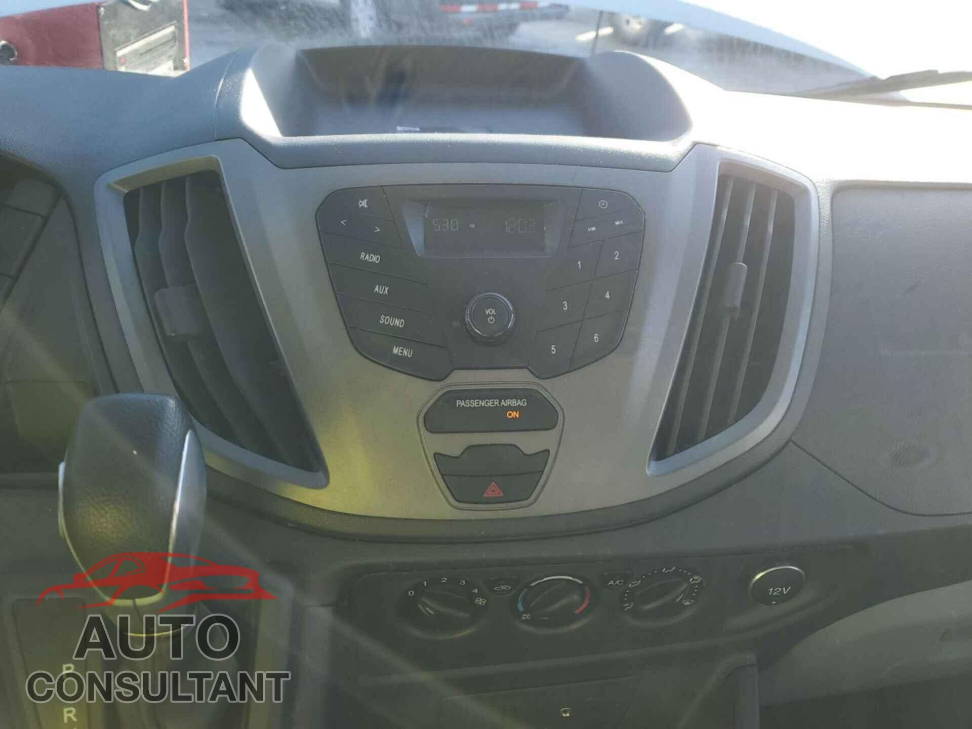 FORD TRANSIT 2015 - 1FTNE1YM9FKB29954