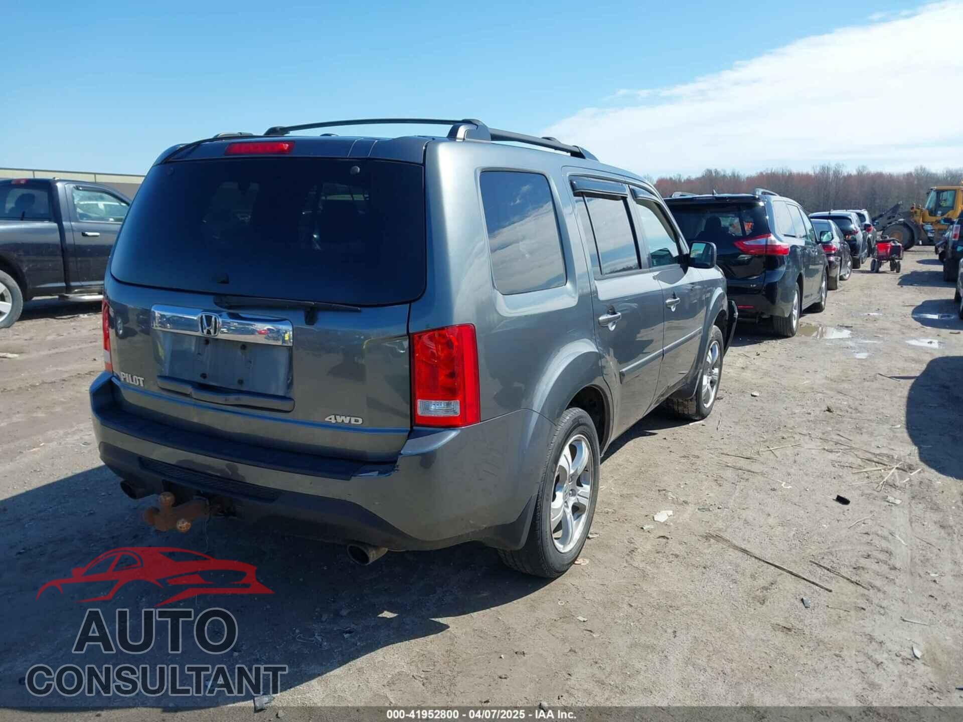 HONDA PILOT 2012 - 5FNYF4H55CB040430