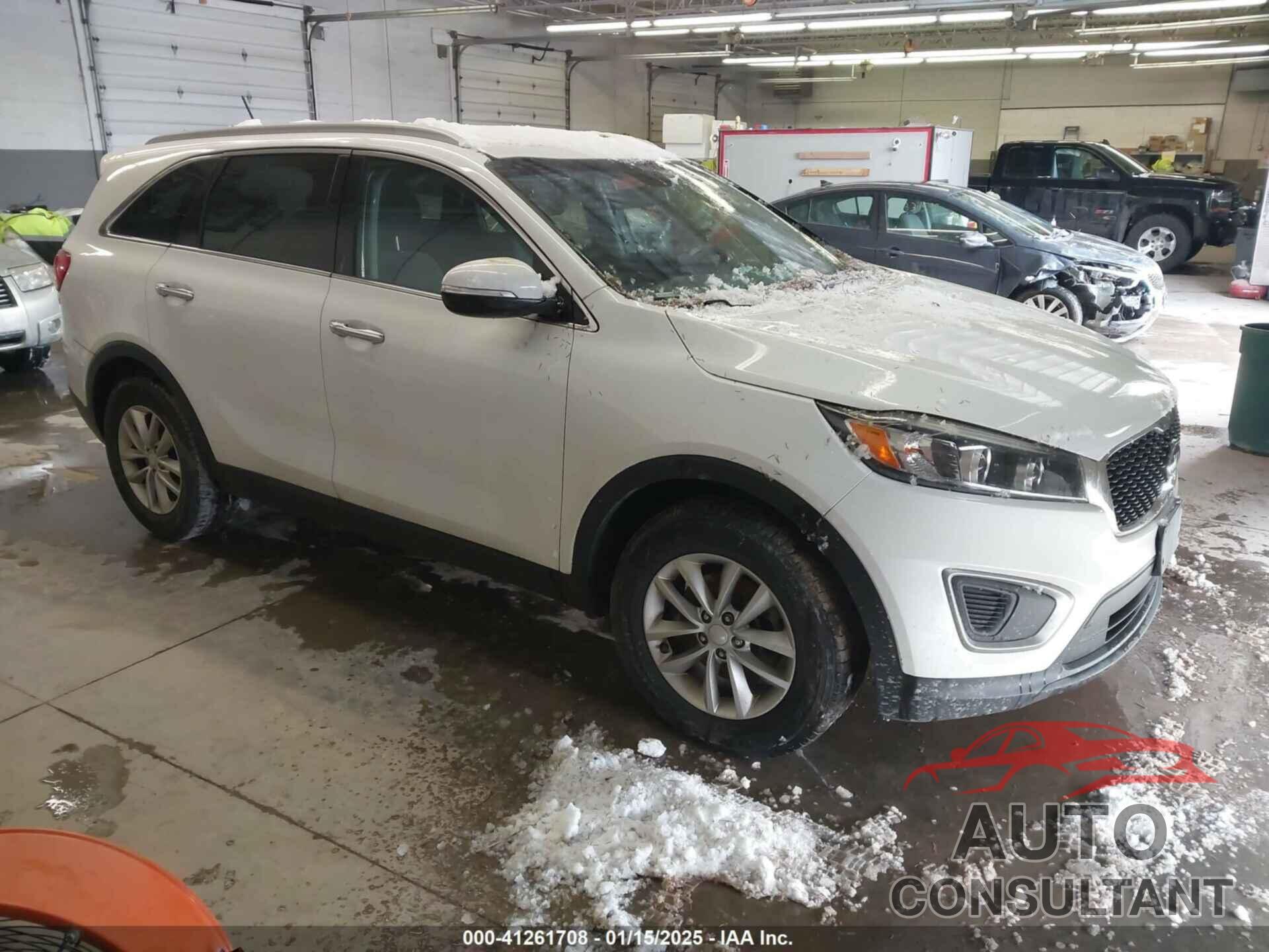 KIA SORENTO 2016 - 5XYPG4A39GG112021