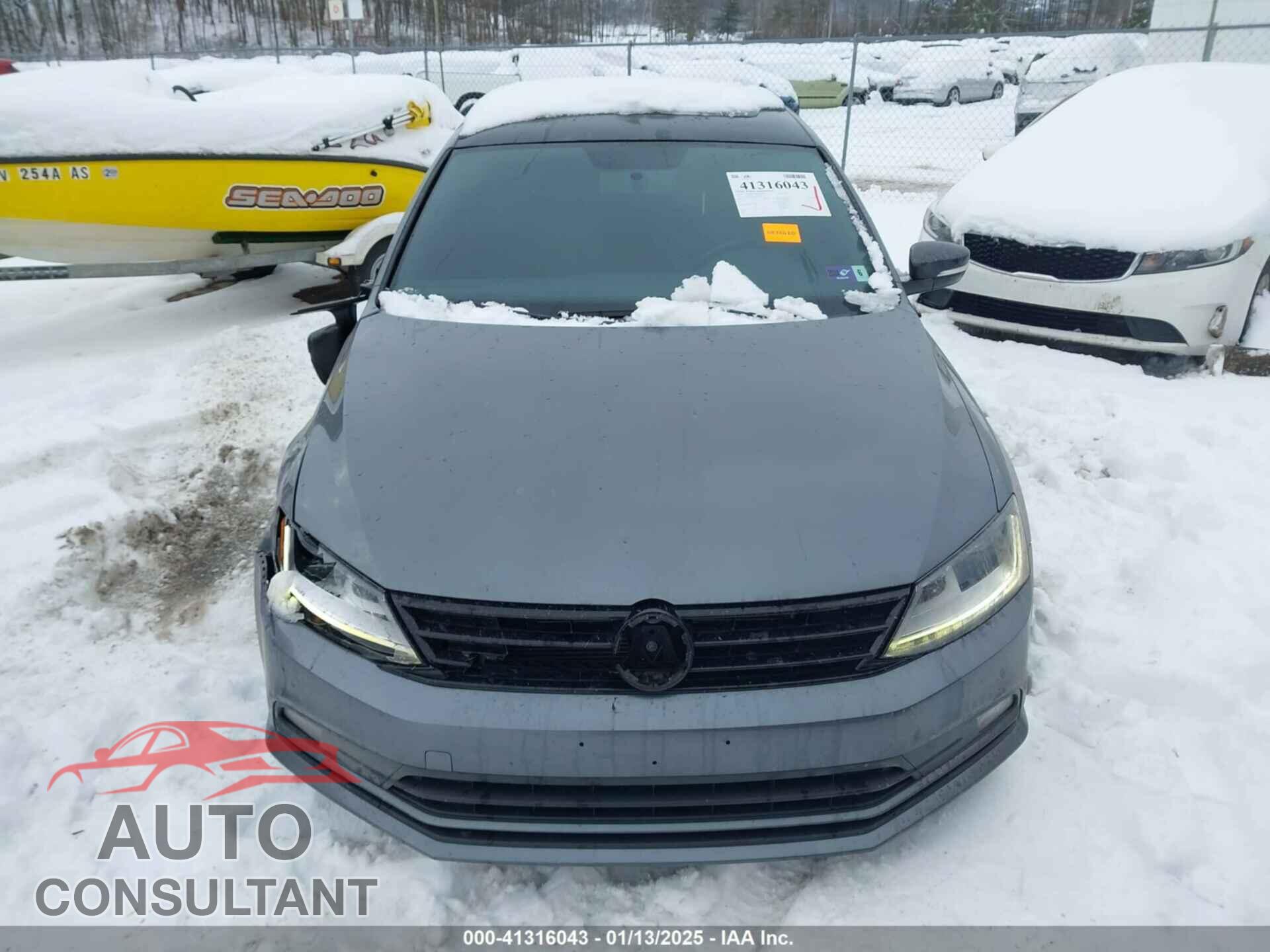 VOLKSWAGEN JETTA 2018 - 3VWD17AJ2JM239995