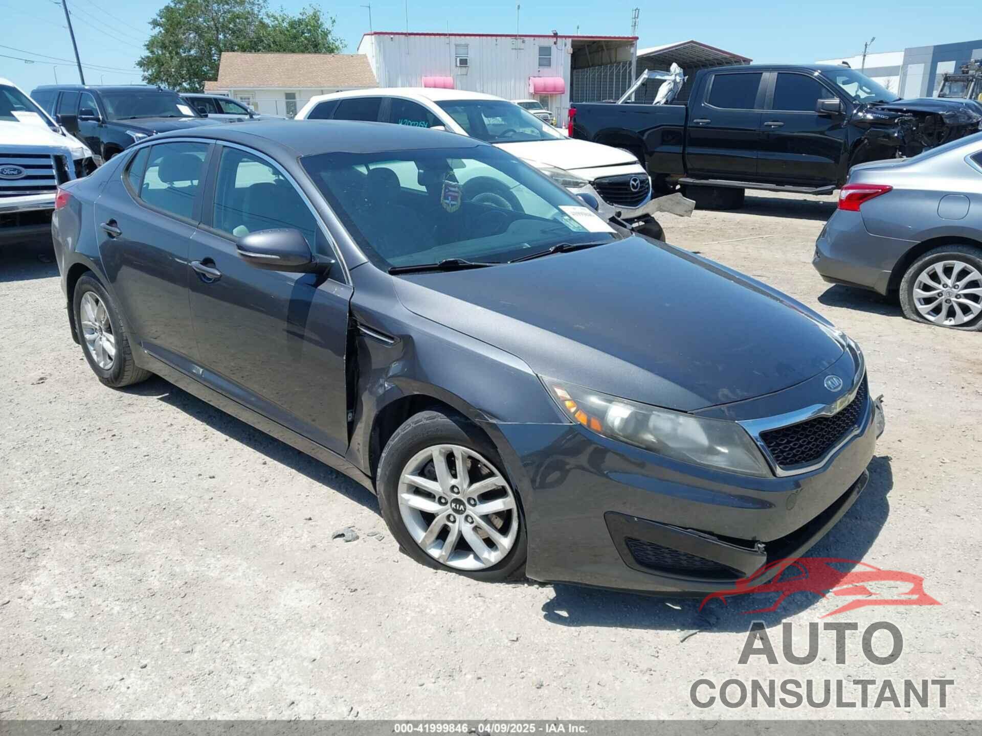 KIA OPTIMA 2011 - KNAGM4A78B5185164