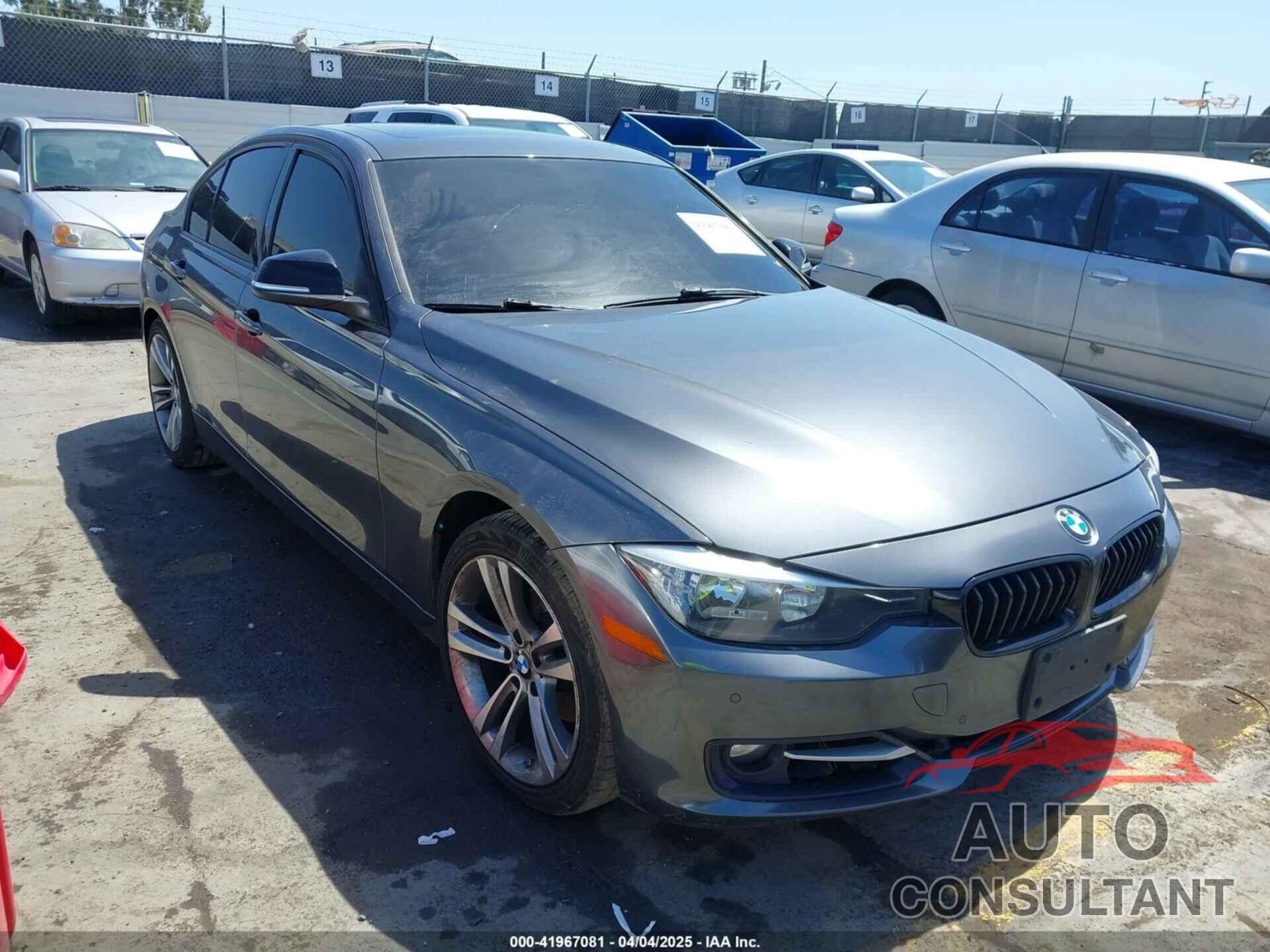 BMW 328I 2015 - WBA3C1C52FK121740