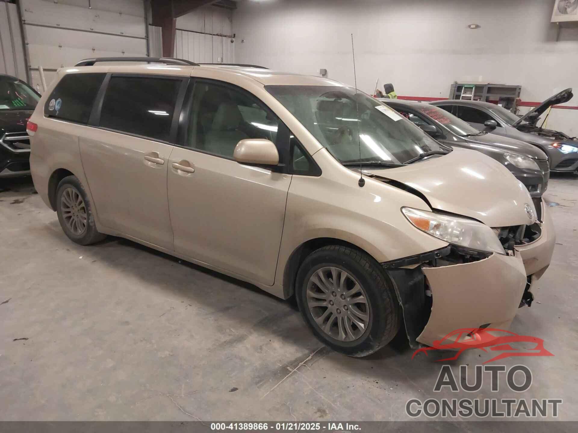 TOYOTA SIENNA 2014 - 5TDYK3DC0ES491208