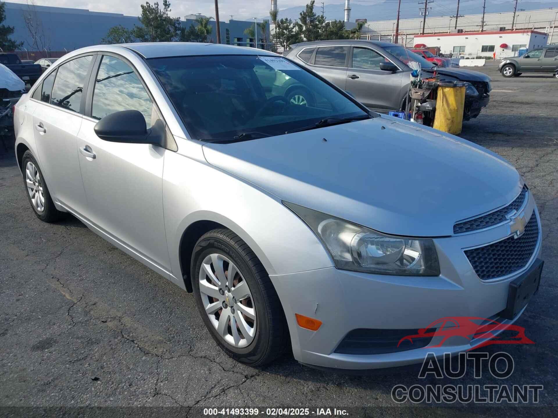 CHEVROLET CRUZE 2011 - 1G1PC5SH4B7148094