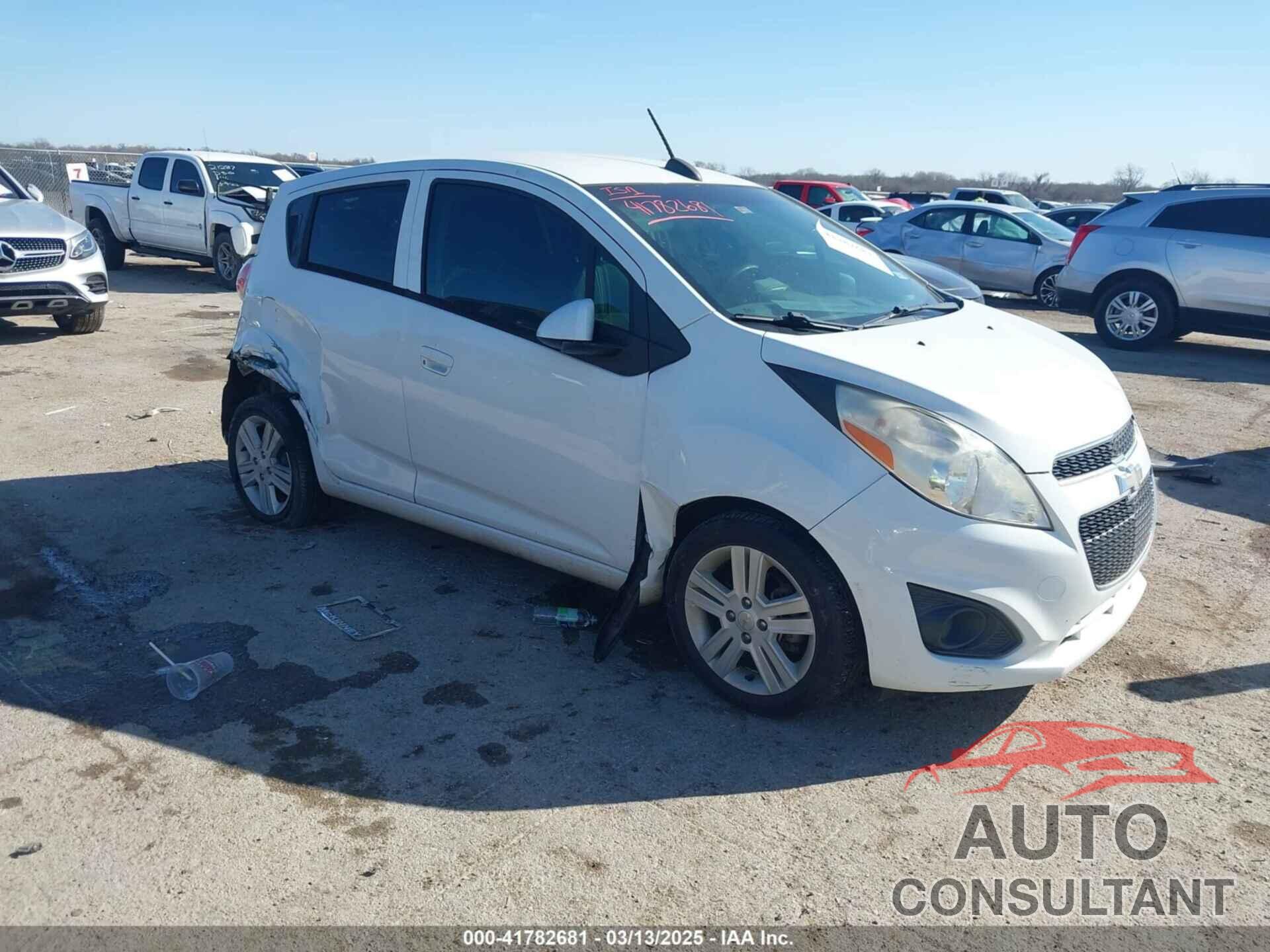 CHEVROLET SPARK 2015 - KL8CD6S98FC711624