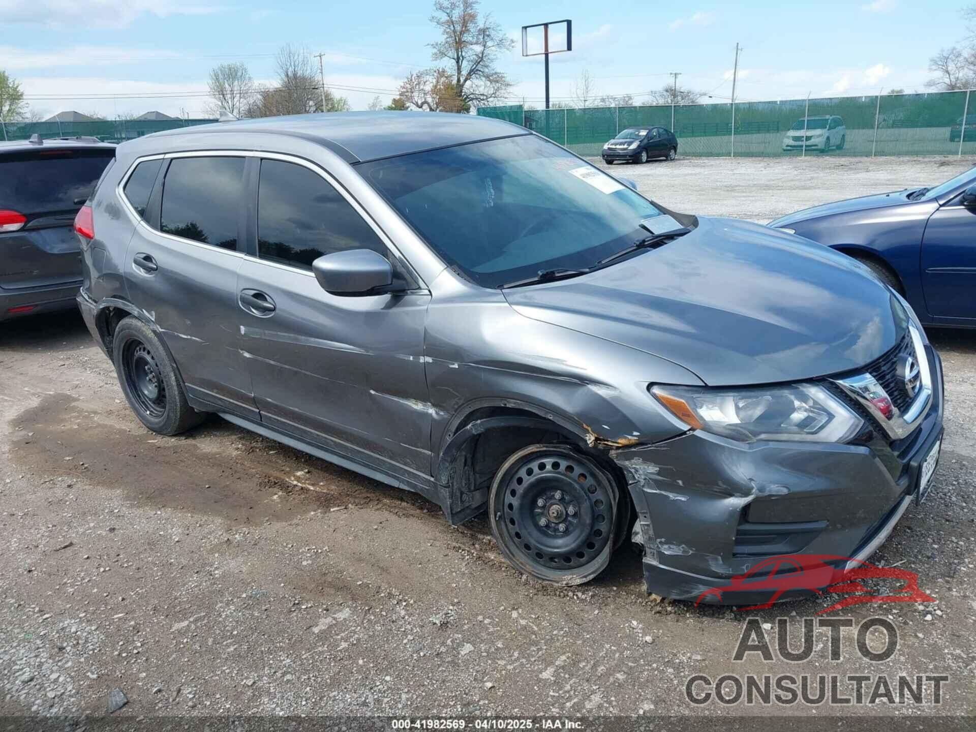 NISSAN ROGUE 2017 - KNMAT2MV5HP560371