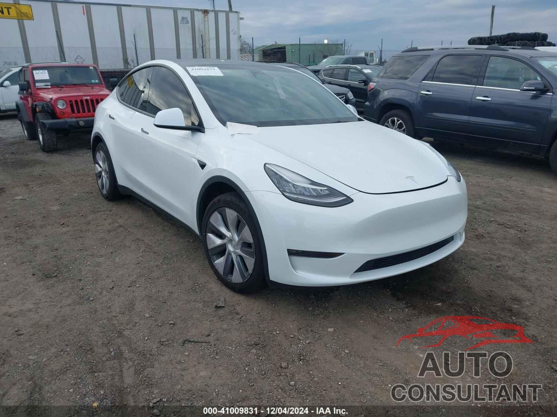 TESLA MODEL Y 2023 - 7SAYGDEE5PA097475