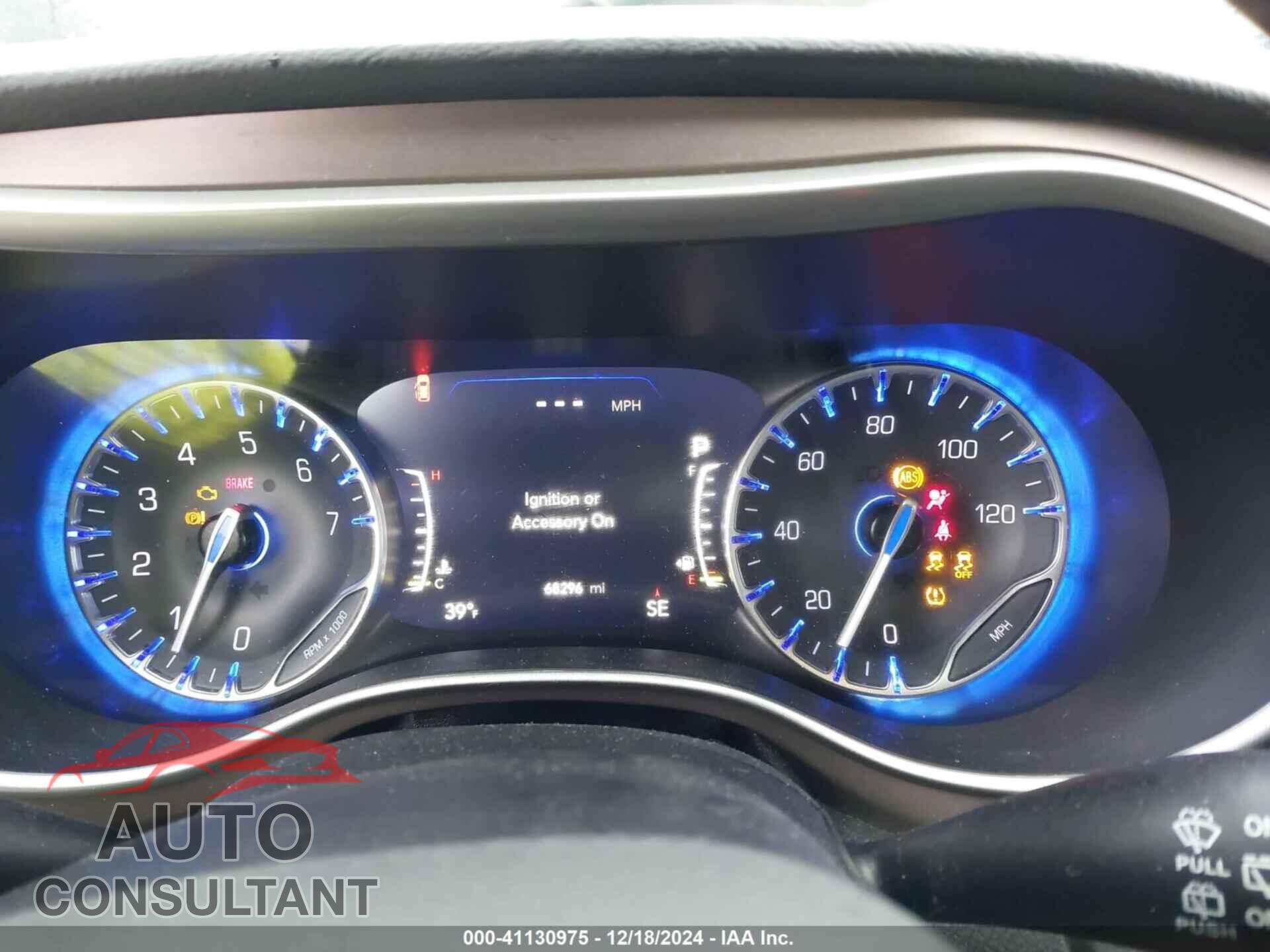 CHRYSLER PACIFICA 2019 - 2C4RC1BGXKR715357