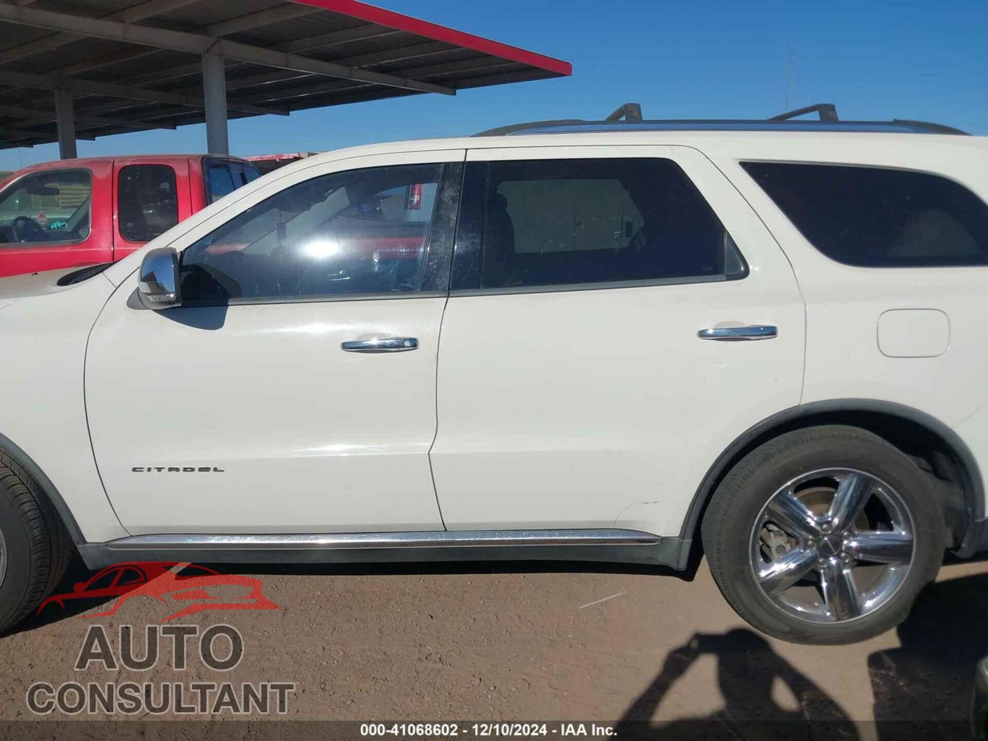 DODGE DURANGO 2012 - 1C4SDHET4CC130381
