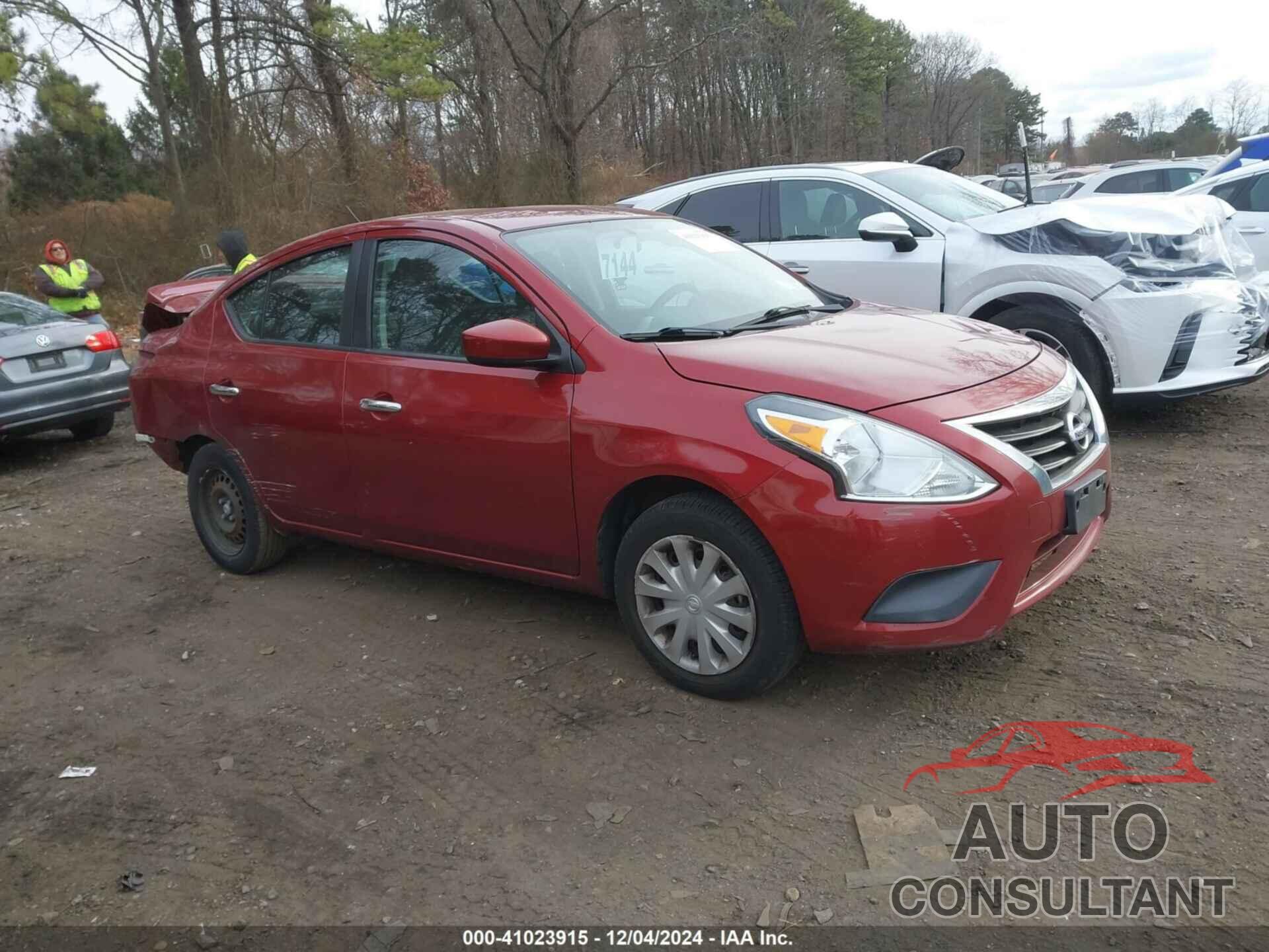 NISSAN VERSA 2018 - 3N1CN7AP2JL861464