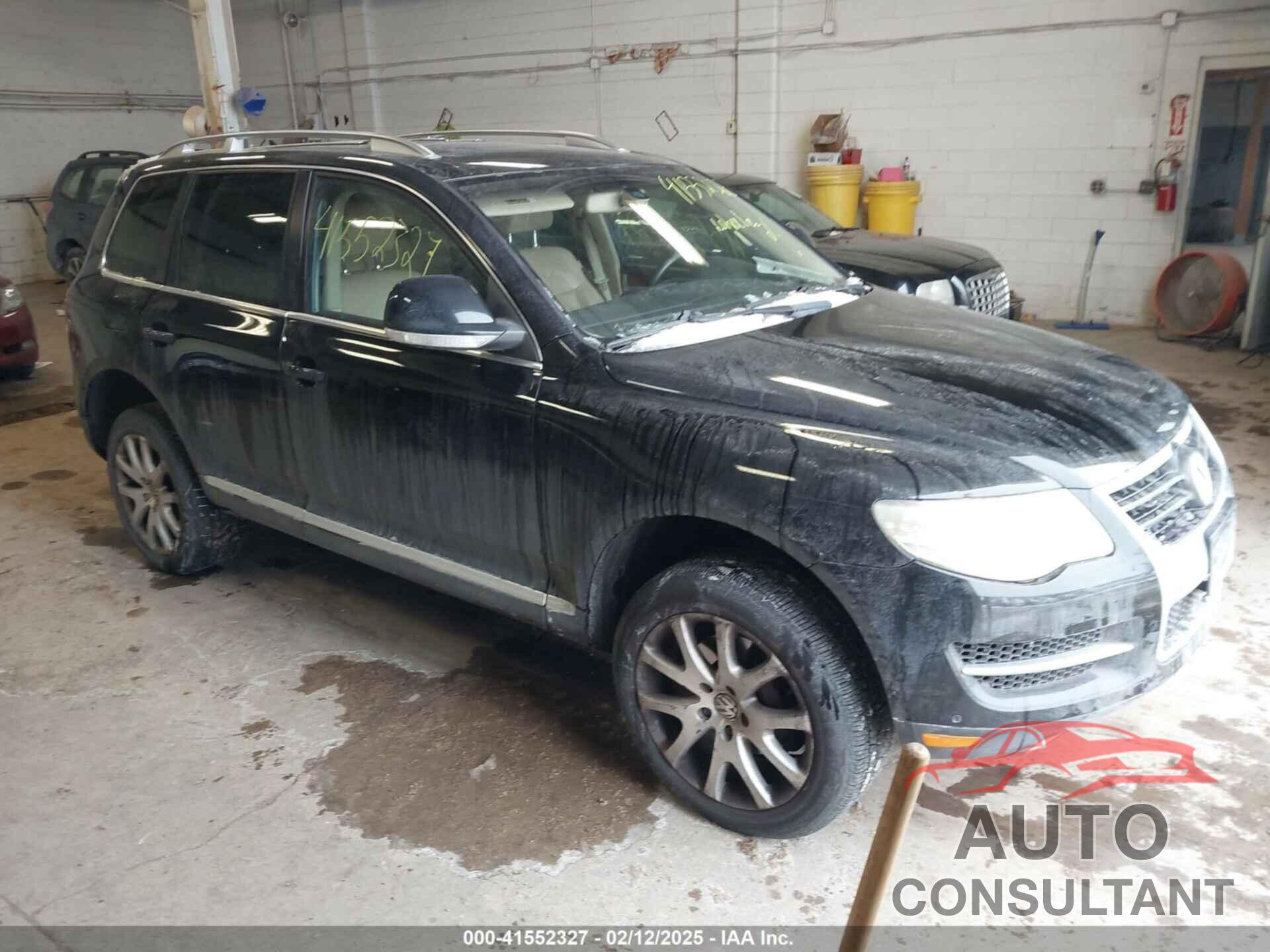 VOLKSWAGEN TOUAREG 2010 - WVGBF7A98AD001383