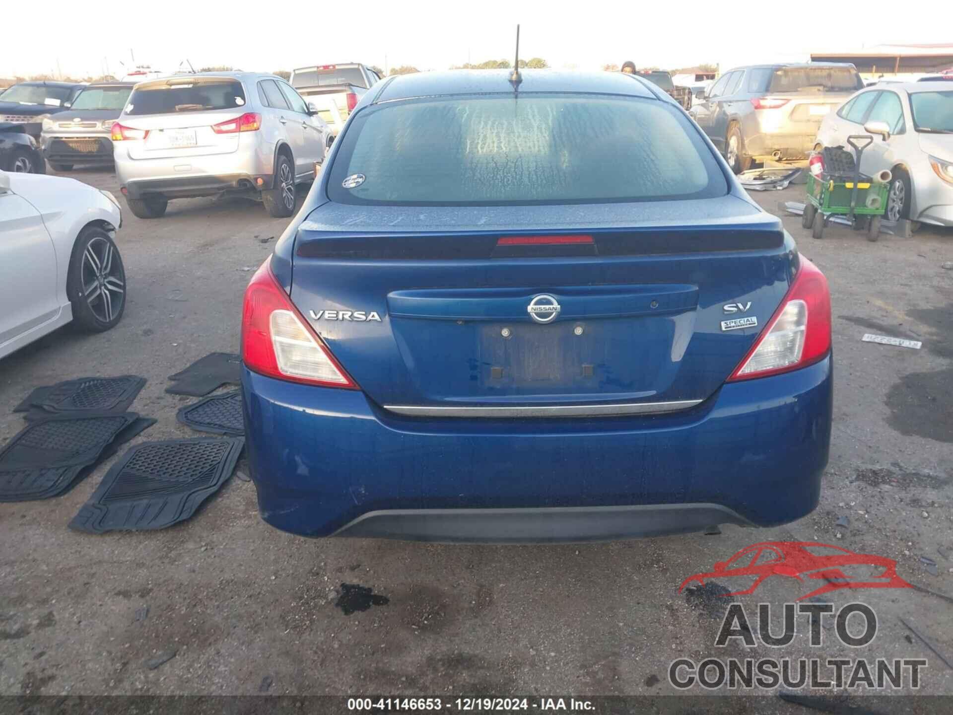 NISSAN VERSA 2018 - 3N1CN7APXJL841933
