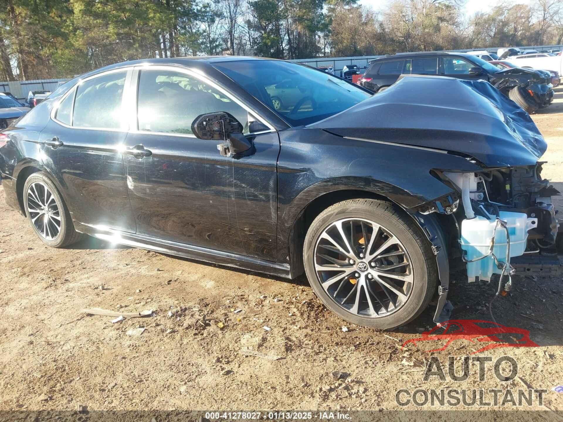 TOYOTA CAMRY 2018 - JTNB11HK8J3023460