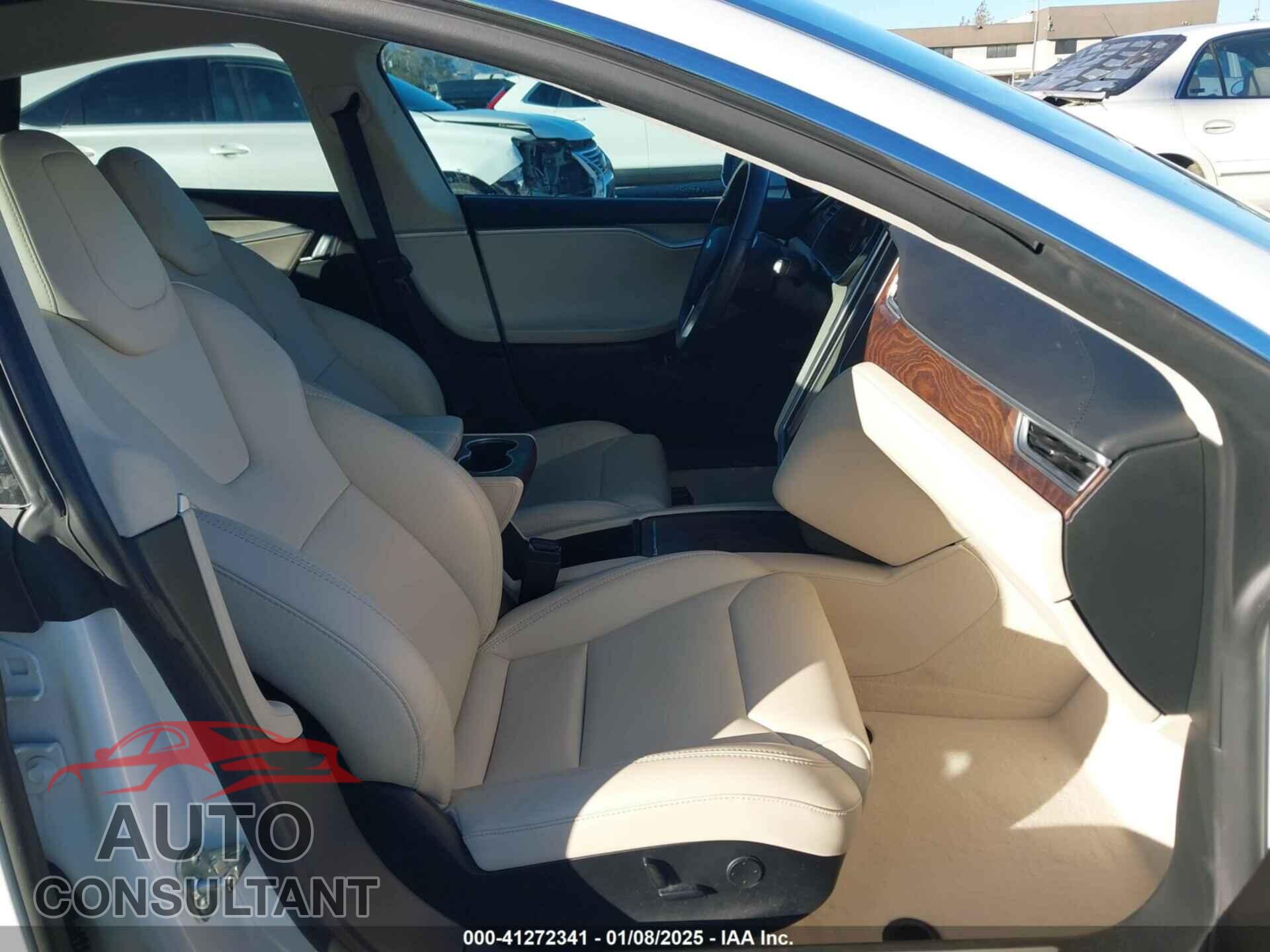 TESLA MODEL S 2017 - 5YJSA1E23HF230019