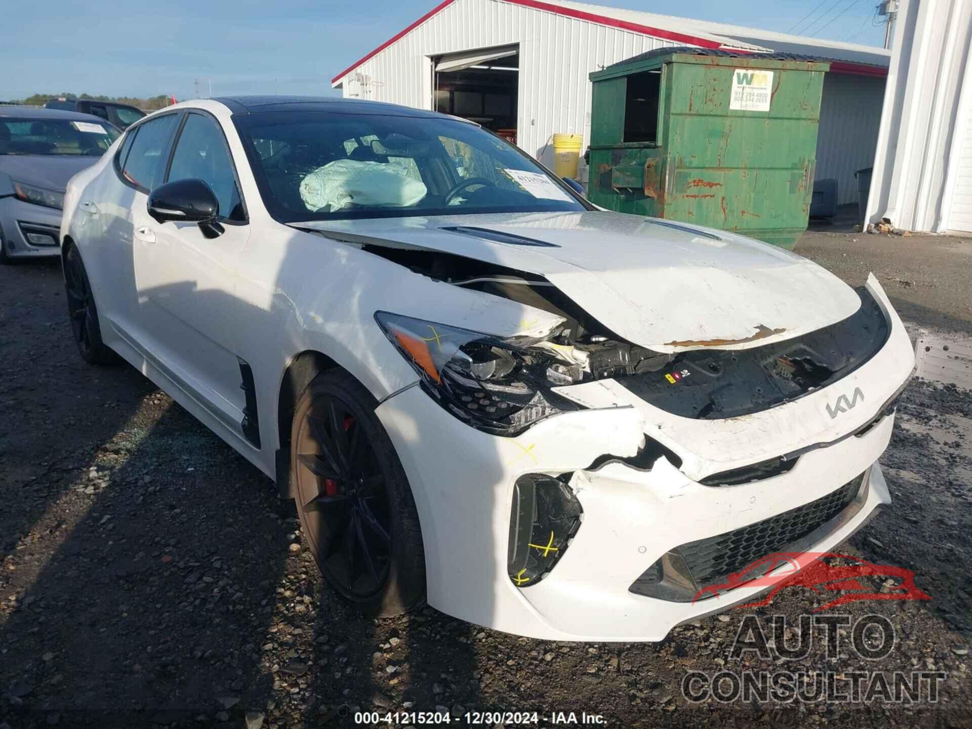KIA STINGER 2022 - KNAE55LC5N6105368