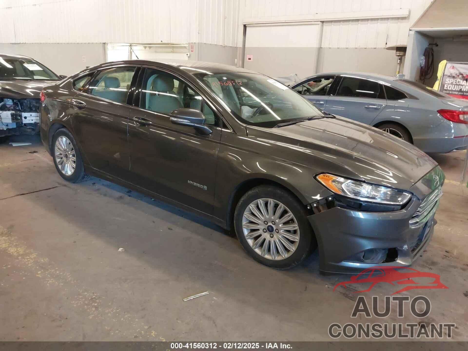 FORD FUSION HYBRID 2016 - 3FA6P0LU9GR235291