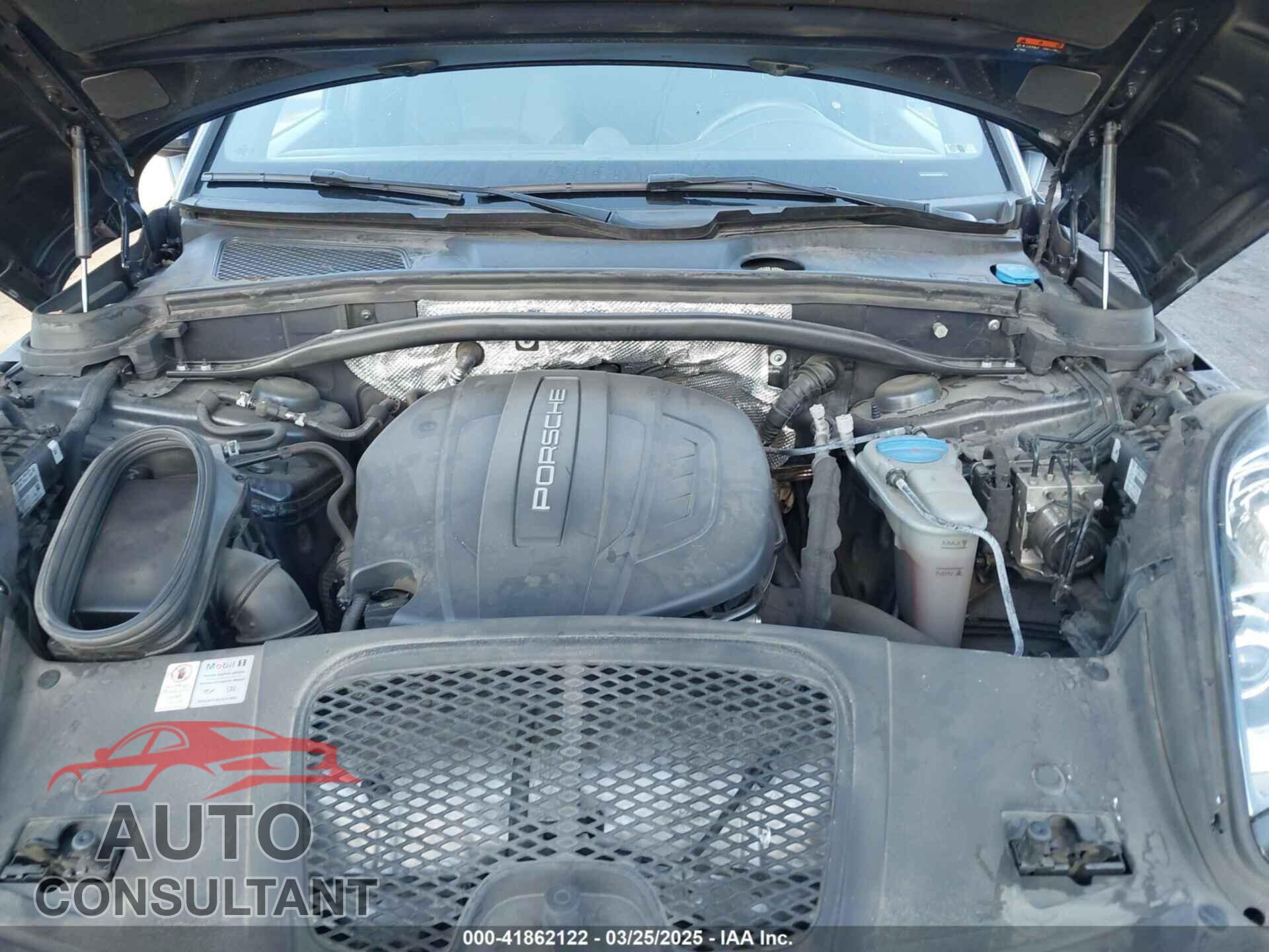 PORSCHE MACAN 2018 - WP1AA2A59JLB03147