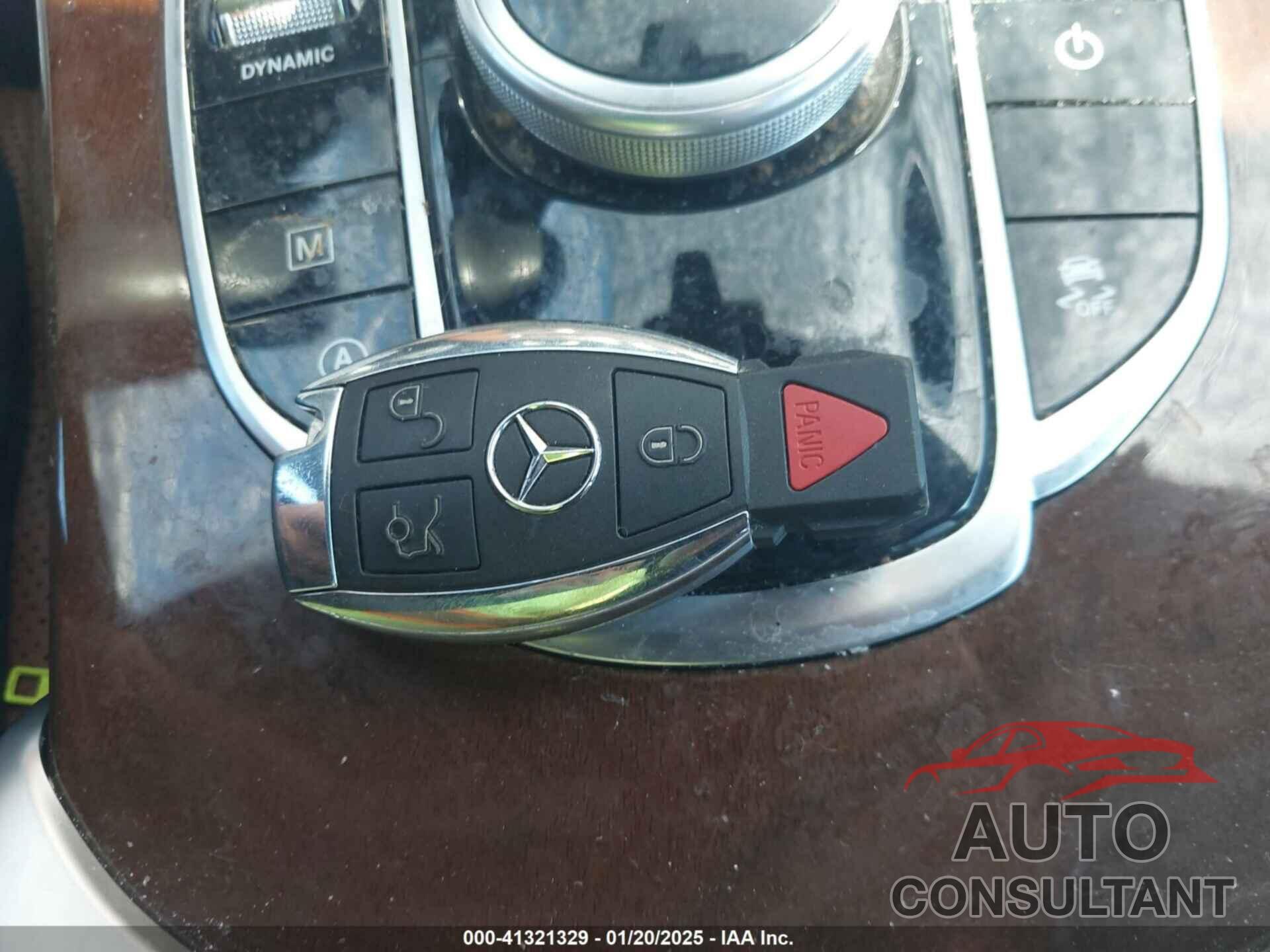 MERCEDES-BENZ GLC 300 2019 - WDC0G4KB8KV163643