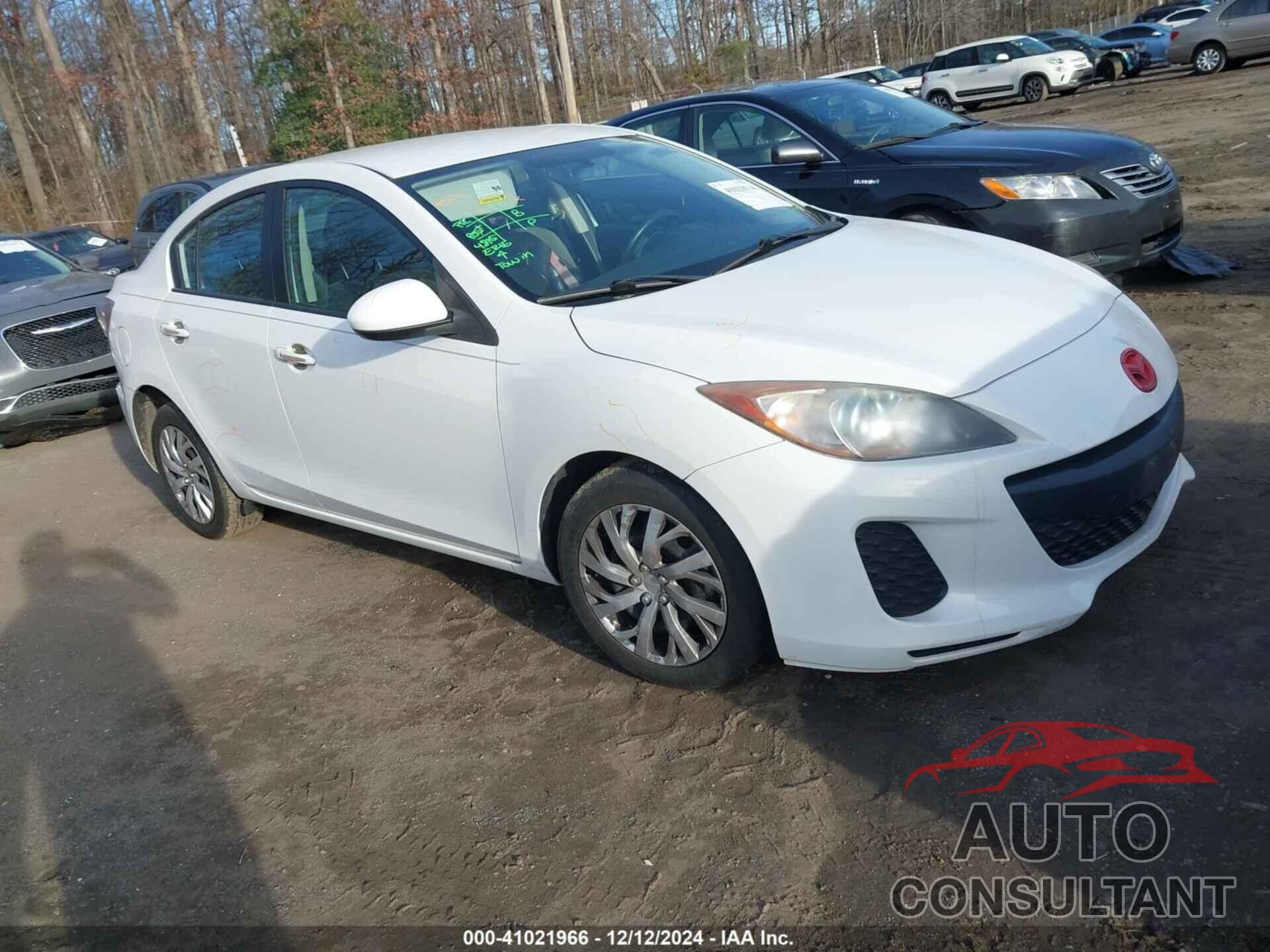 MAZDA MAZDA3 2013 - JM1BL1VP2D1812539