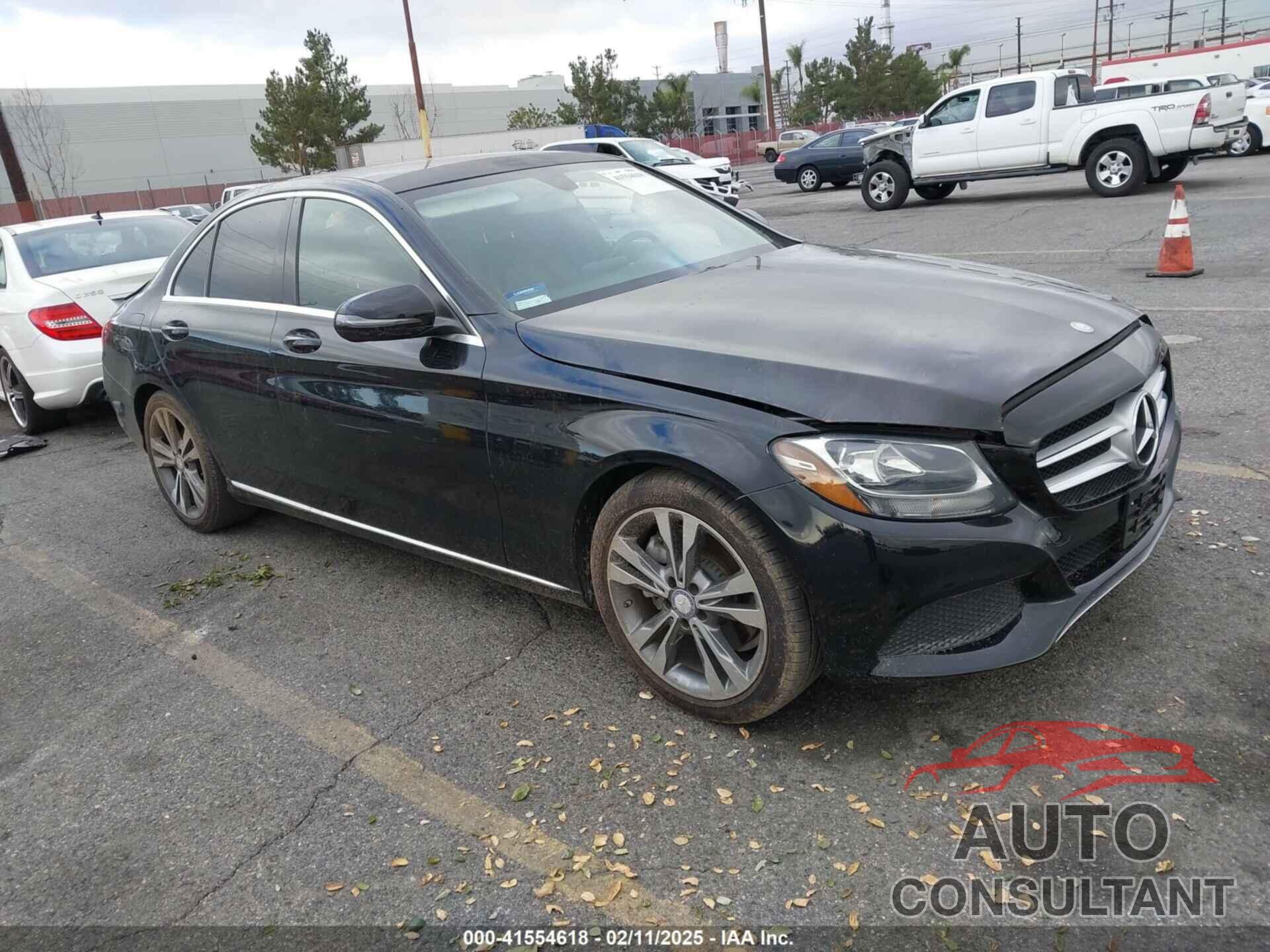 MERCEDES-BENZ C 300 2016 - 55SWF4JBXGU168433
