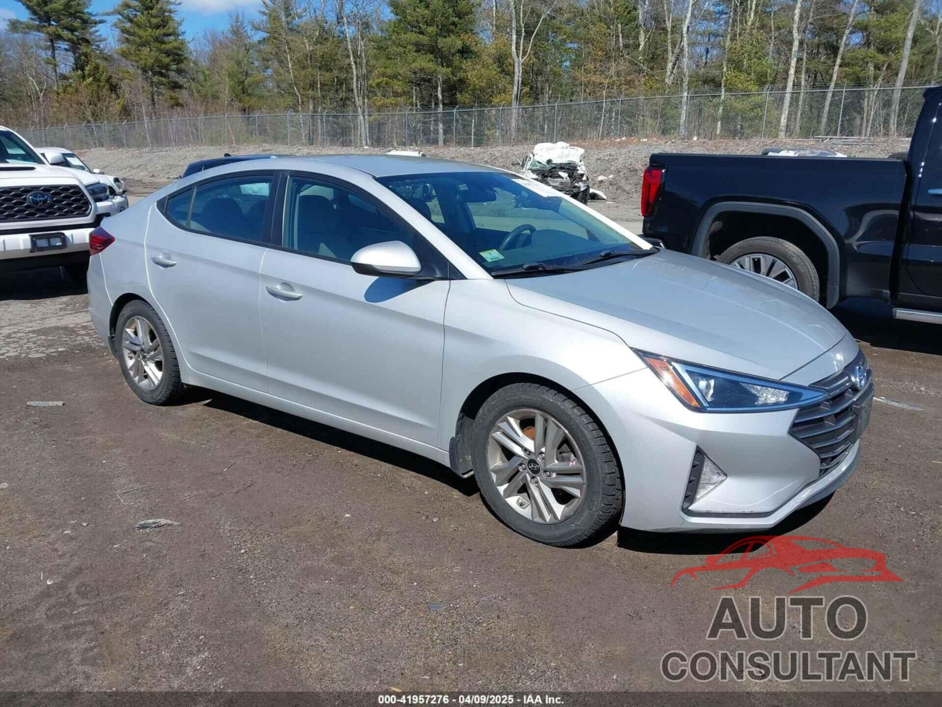 HYUNDAI ELANTRA 2020 - 5NPD84LF9LH517354