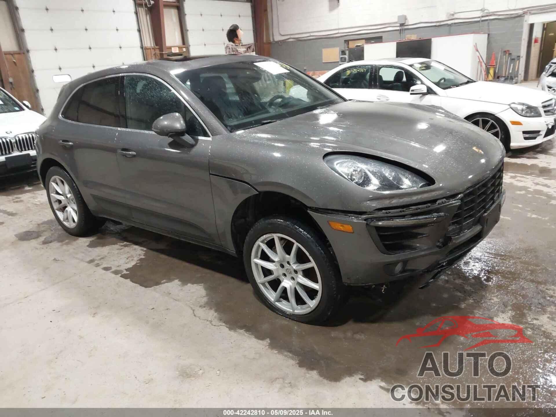 PORSCHE MACAN 2015 - WP1AB2A55FLB72230