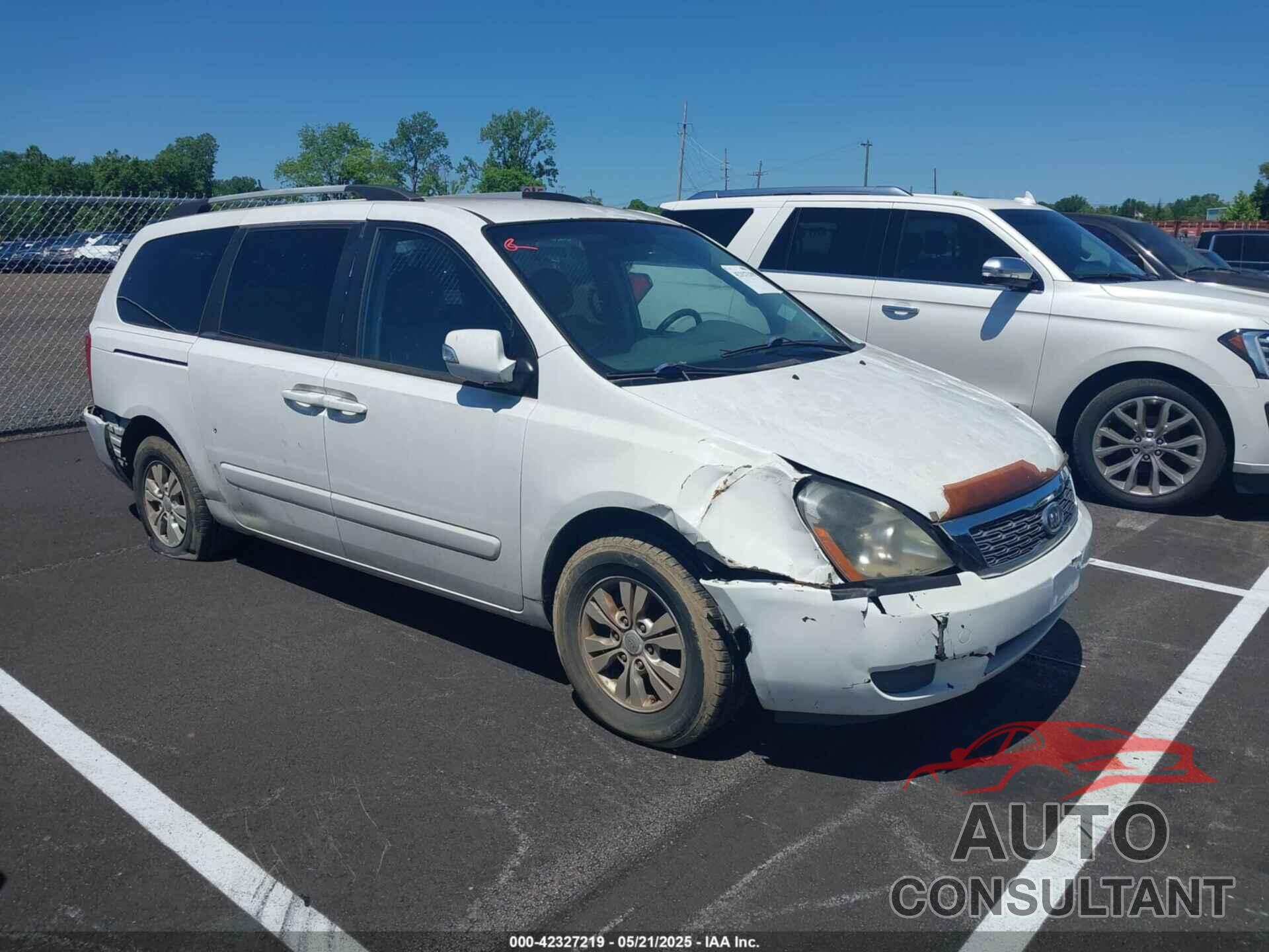 KIA SEDONA 2011 - KNDMG4C74B6399055