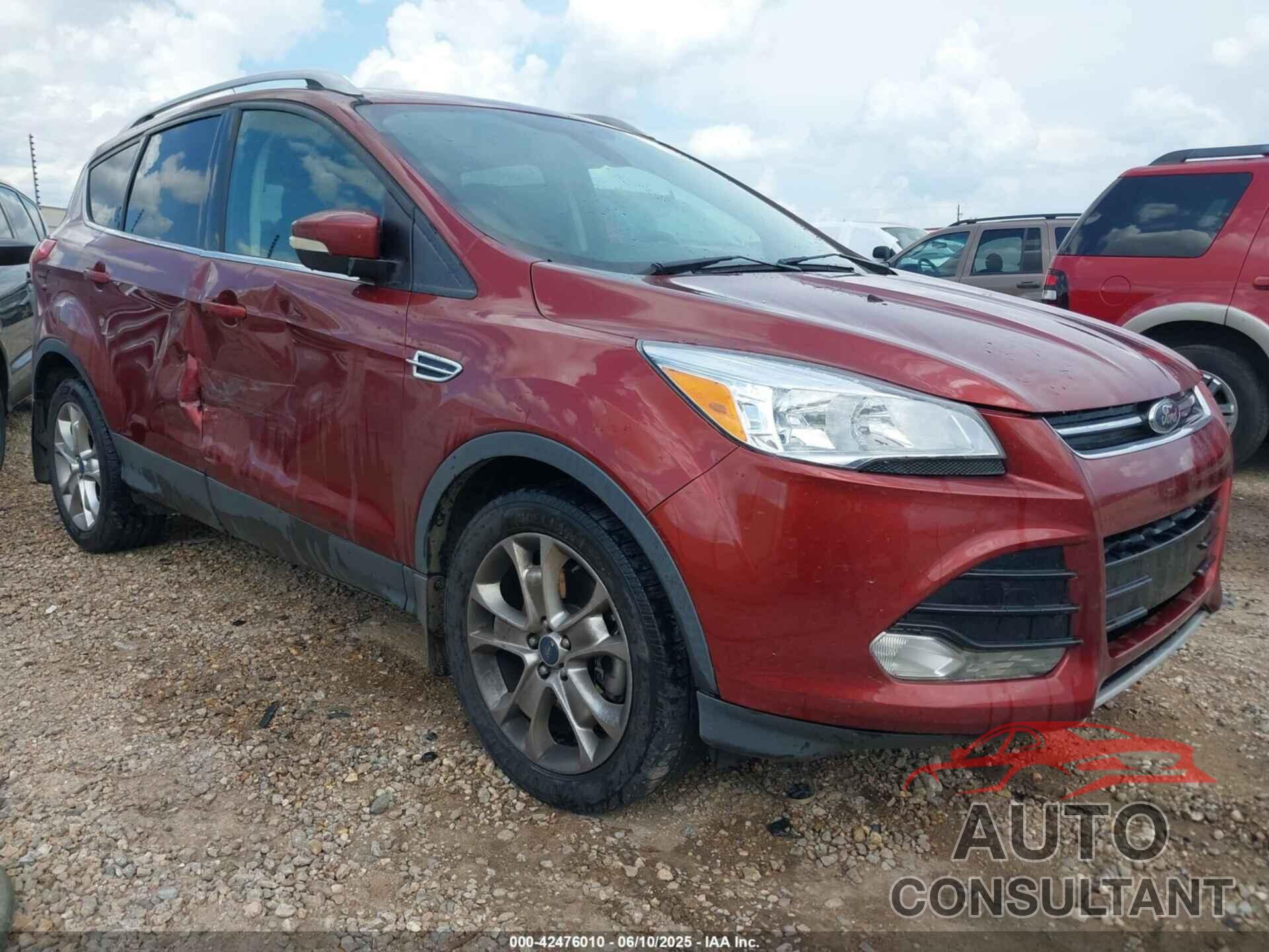 FORD ESCAPE 2014 - 1FMCU0J91EUD99365