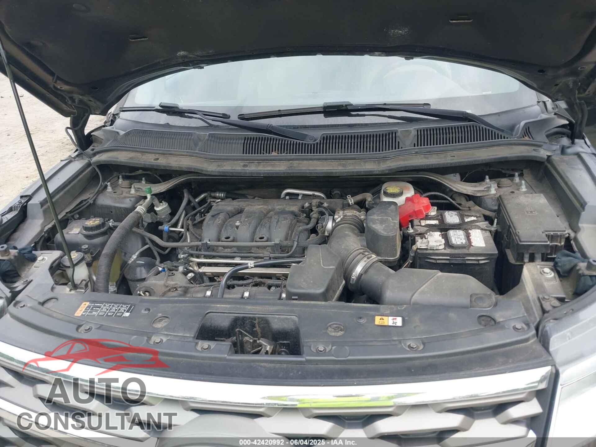 FORD EXPLORER 2018 - 1FM5K7B8XJGB03345