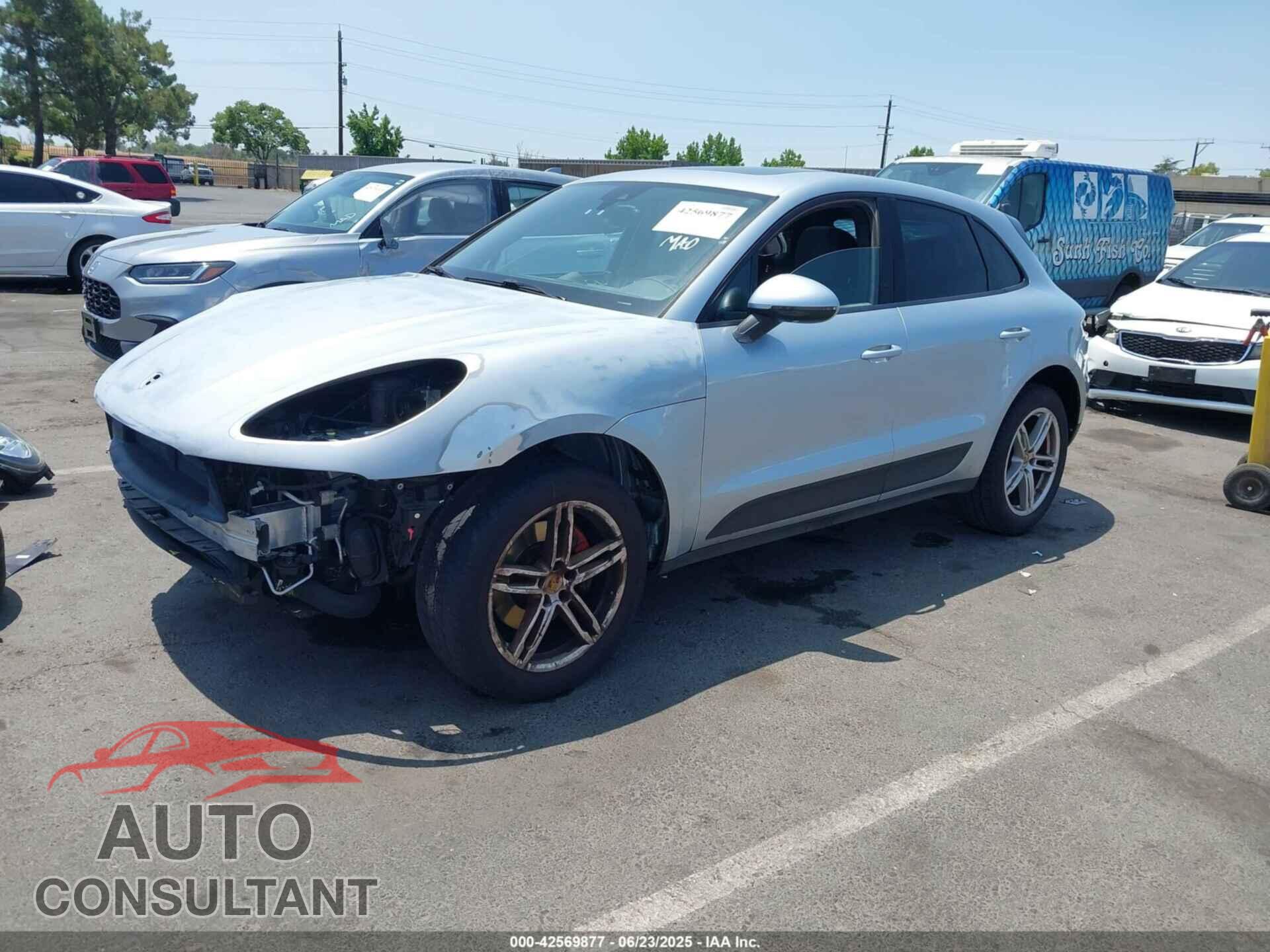 PORSCHE MACAN 2017 - WP1AA2A53HLB03820