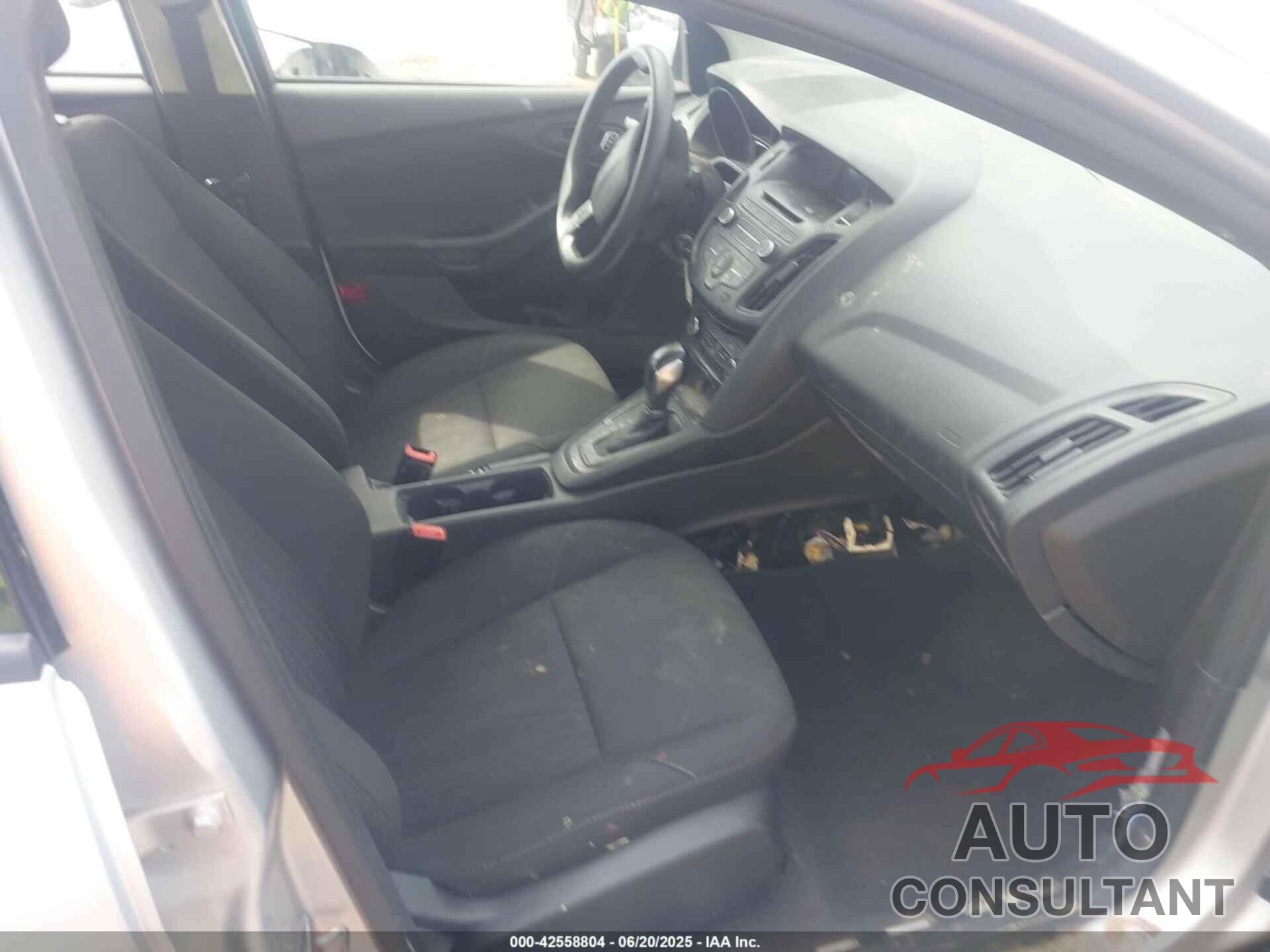 FORD FOCUS 2016 - 1FADP3E25GL306862