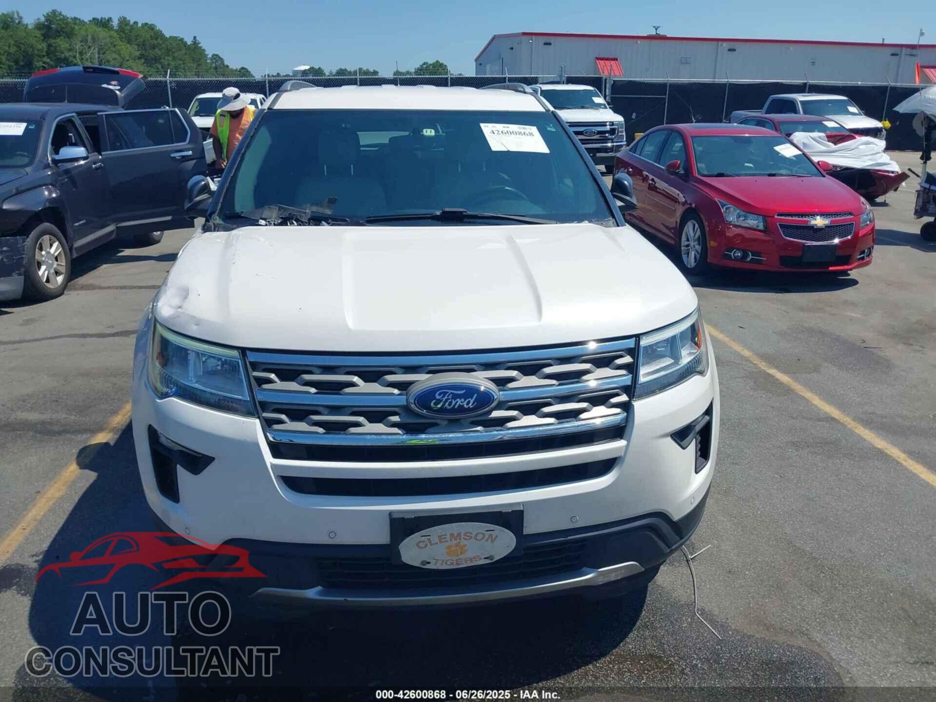 FORD EXPLORER 2018 - 1FM5K7D85JGB03413