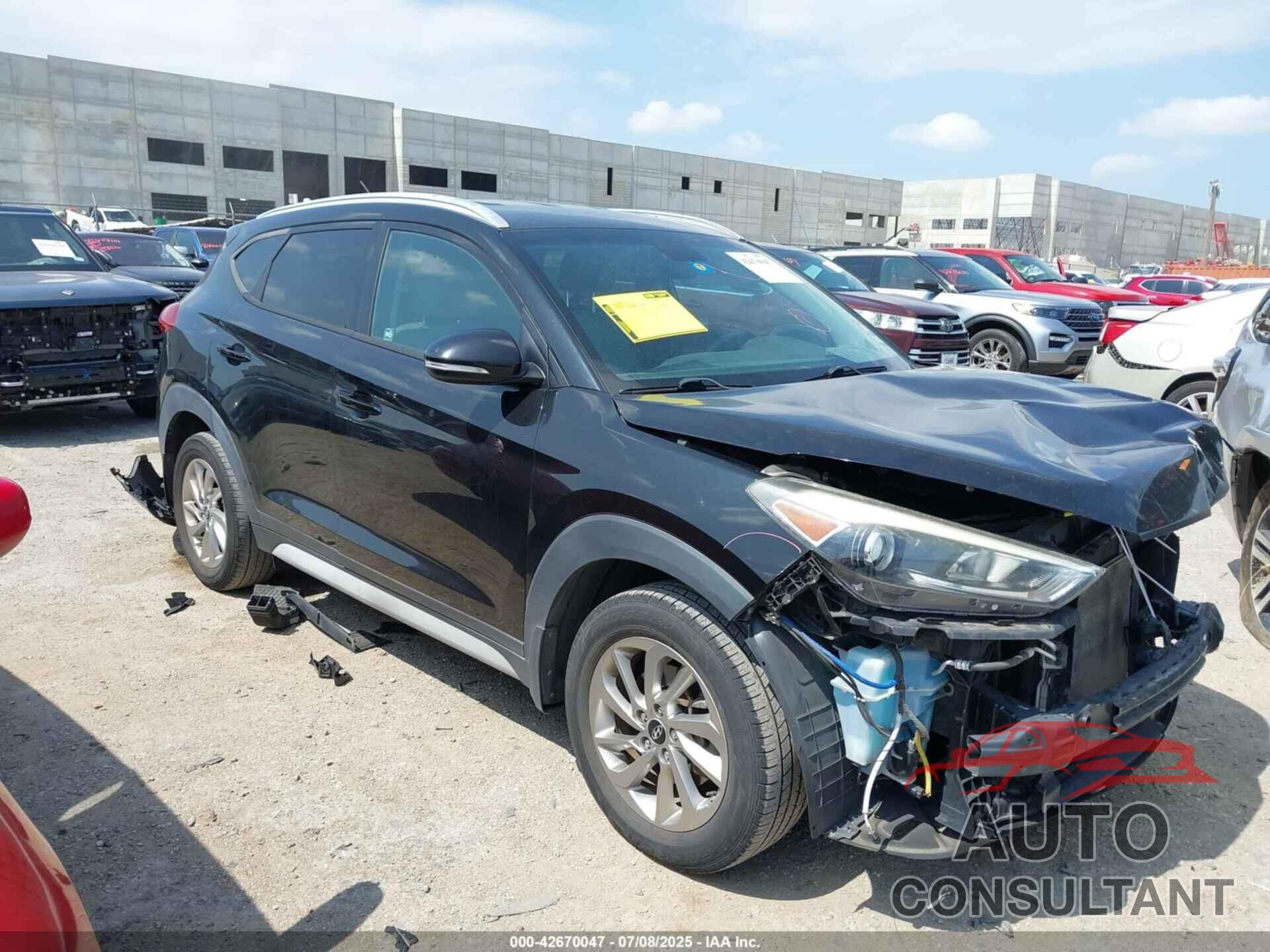 HYUNDAI TUCSON 2017 - KM8J33A23HU462677