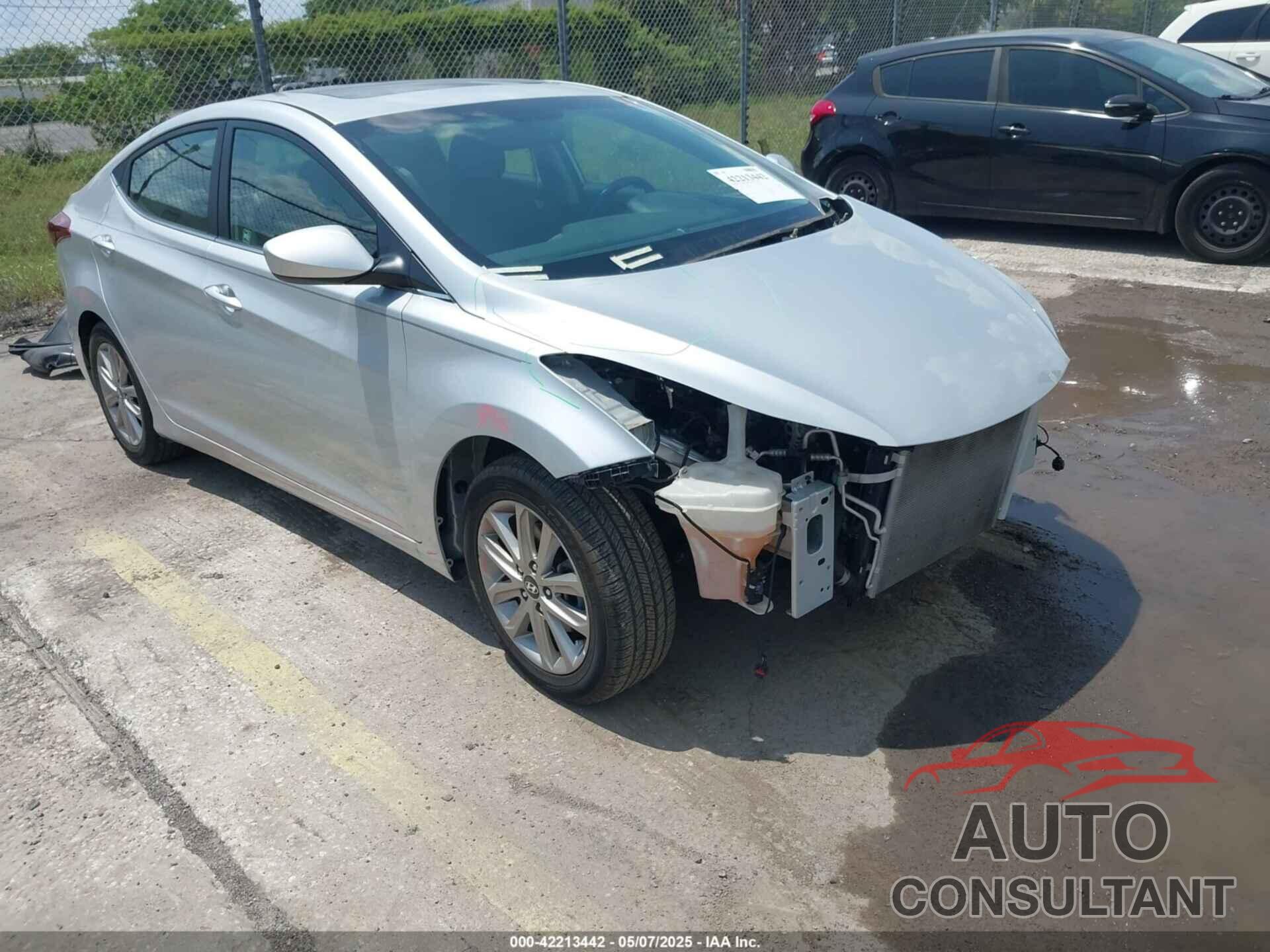 HYUNDAI ELANTRA 2015 - 5NPDH4AE8FH643672