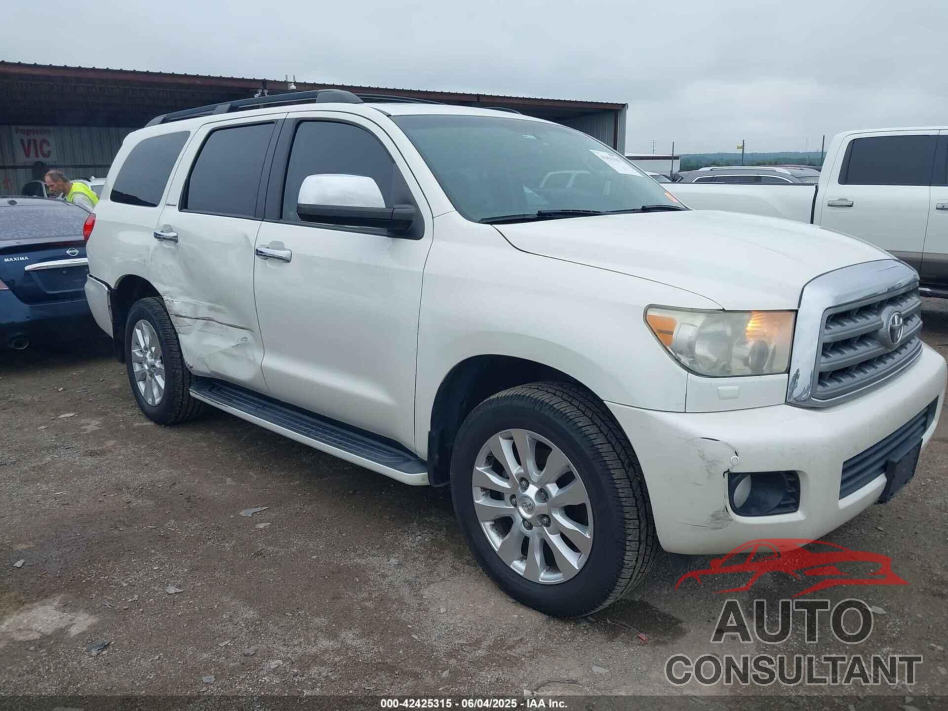 TOYOTA SEQUOIA 2012 - 5TDDW5G18CS070908