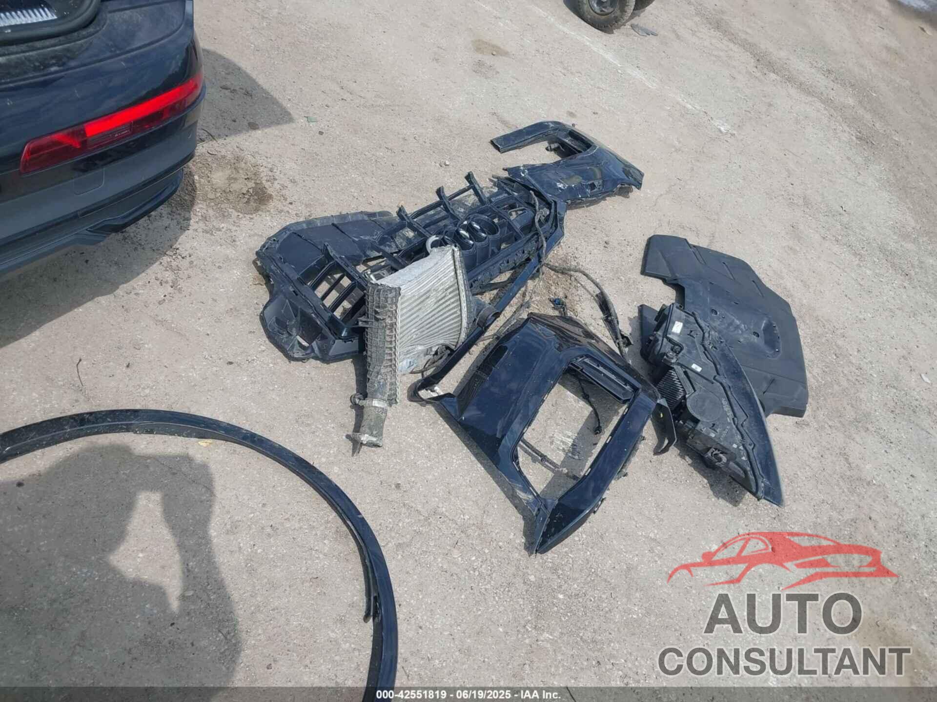 AUDI Q7 2020 - WA1VXAF73LD004076