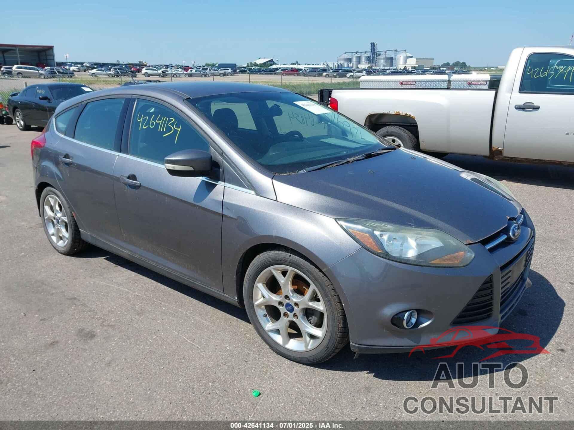 FORD FOCUS 2014 - 1FADP3N22EL317007