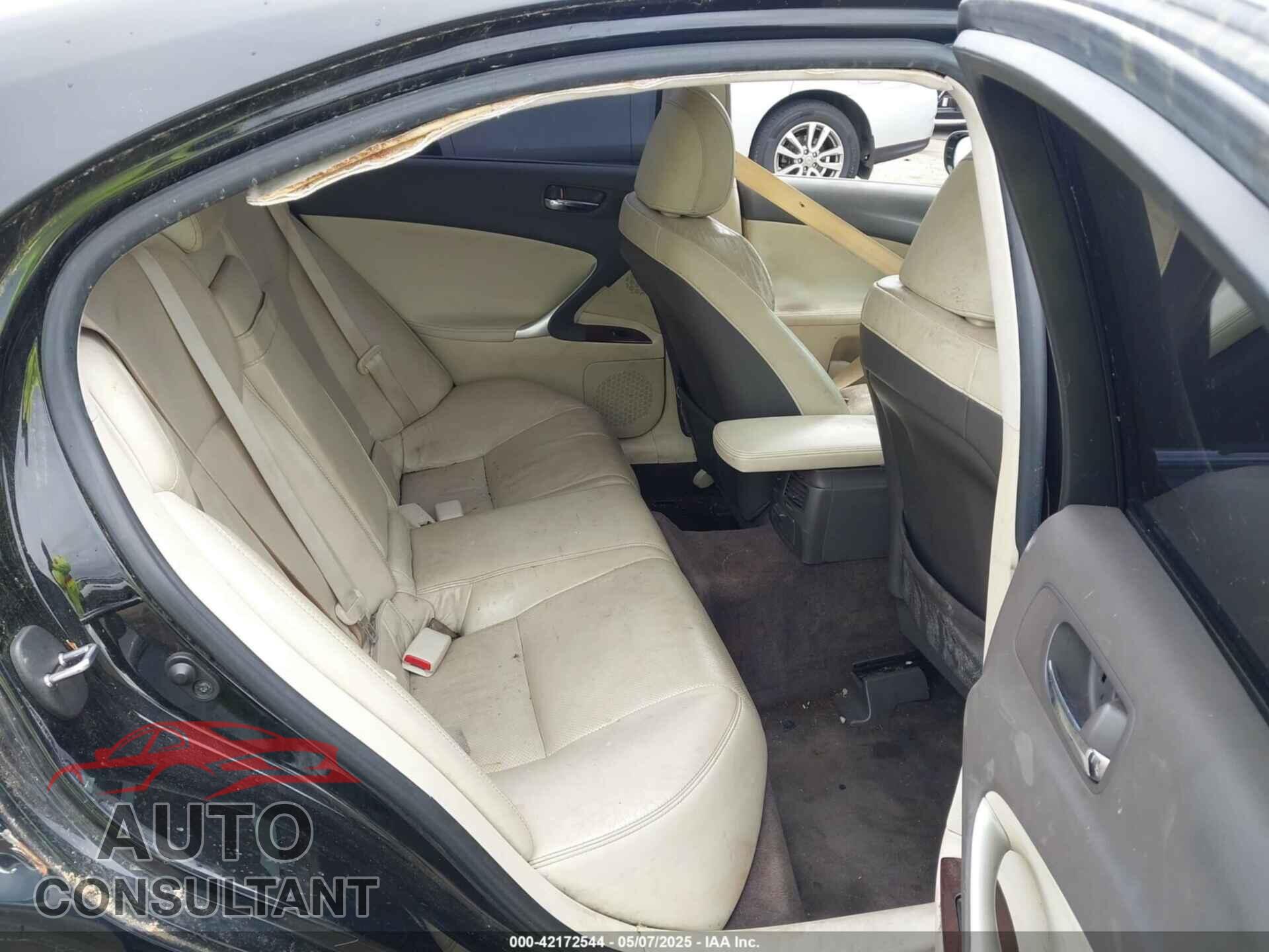 LEXUS IS 250 2011 - JTHCF5C29B5045190