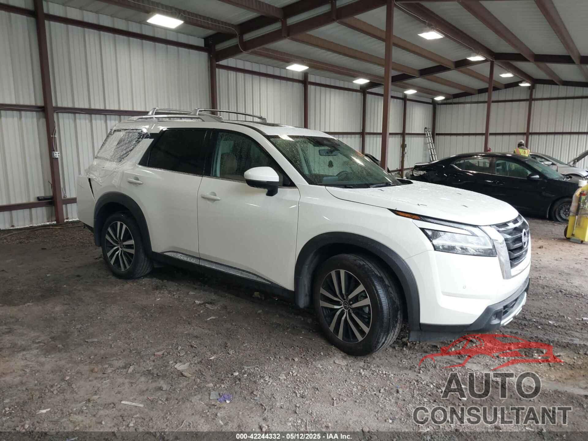 NISSAN PATHFINDER 2024 - 5N1DR3DK0RC269451